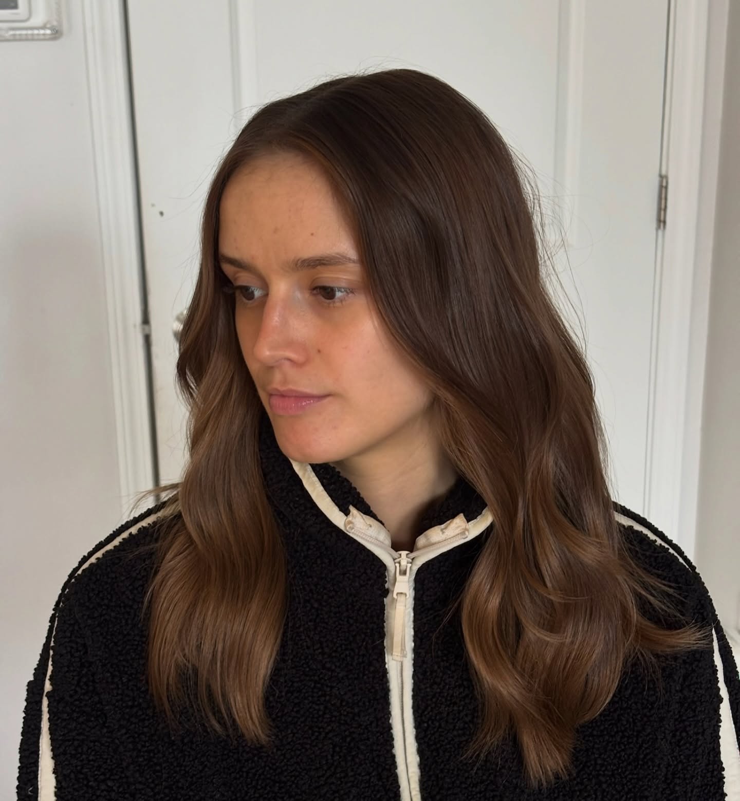 Soft low maintenance brunette… coming right up!
We can make being a brunette fun and dimensional without the upkeep! Book online using the link in our bio or call us 773.525.8800
Stylist @jpdoeshair
Color achieved using @allnutrient
#robertjeffreysalon #robertjeffreylakeview #lakeviewsalon #lincolnparksalons #roscoevillagesalons