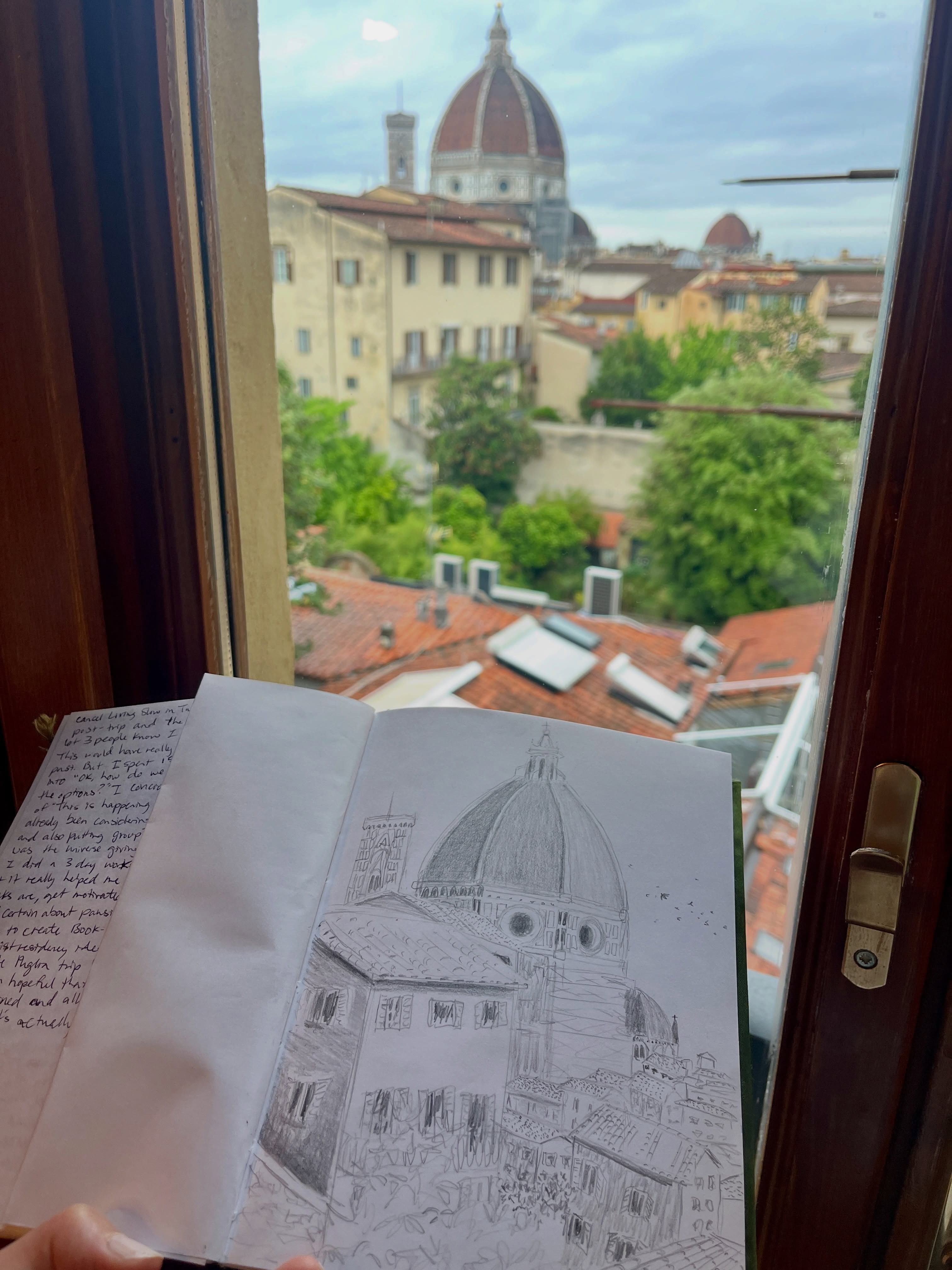 🥴 Sketching this would’ve made me panic once upon a time.
And I’m not saying I slayed here but I was able to get around the pressure of perfection. 👈
🤣The building on front has 4 windows in reality, not 3. There are buildings I completely emitted. The tower has no sense of perspective or depth whatsoever.
But does it still capture the essence? Yes. ✅
👌🏼Could I sit there with a ruler and get perfect angles and perspective? Yup, I could.
Do I enjoy drawing that way? Mmm no, not really.✍️
✨Whatever you do, make it yours. Ignore those telling you how you should be doing things in order for it to be “right” or “good”, even when it’s coming from you! 🙌
#makeityou #dailysketchbook #florenceitaly #travelingartist #artistbrain