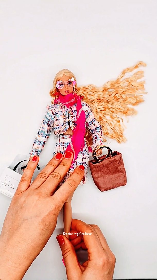 Sorry, I can’t hear you, I’m kind of busy…
Doll‑glamming like it’s a sport.
If you get it, you get it.
Follow for more doll fashion fun.
#gtgdollwear #integritytoys #fashionroyalty #vanessaperrin #fr2