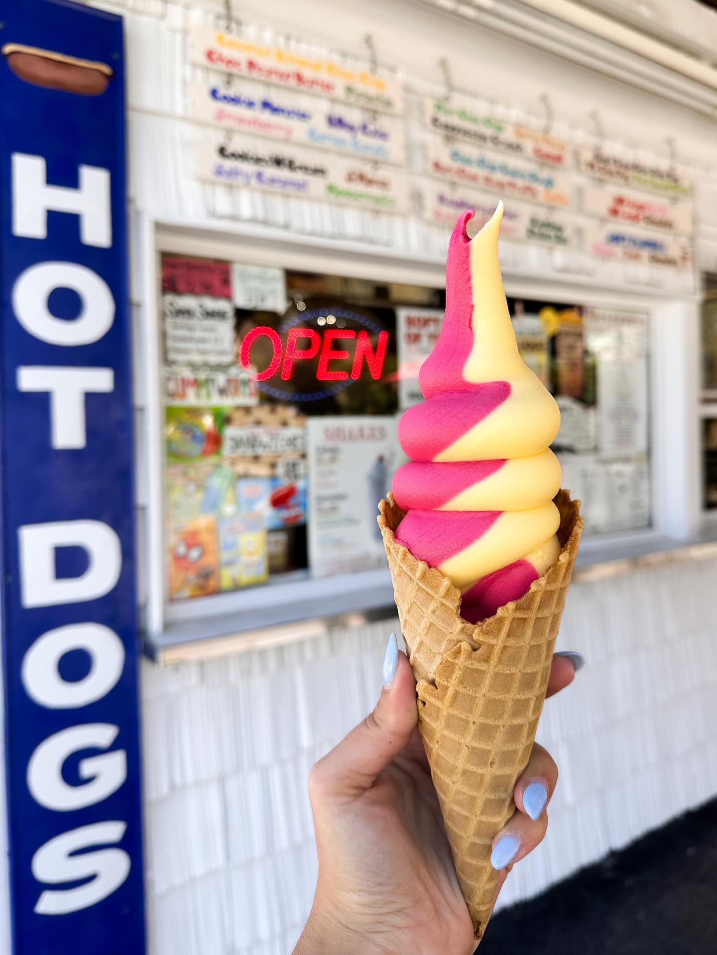 // WE’RE OPEN‼️ Thank you for all of your patience and love! The wait is FINALLY over for our 32nd Season🥳 We’ll be open until 9PM tonight for ICE CREAM ONLY🍦The grill will be open by next week😊
#ScoopsNMore #upstateny #newyorkfork #icecreamshop #summer