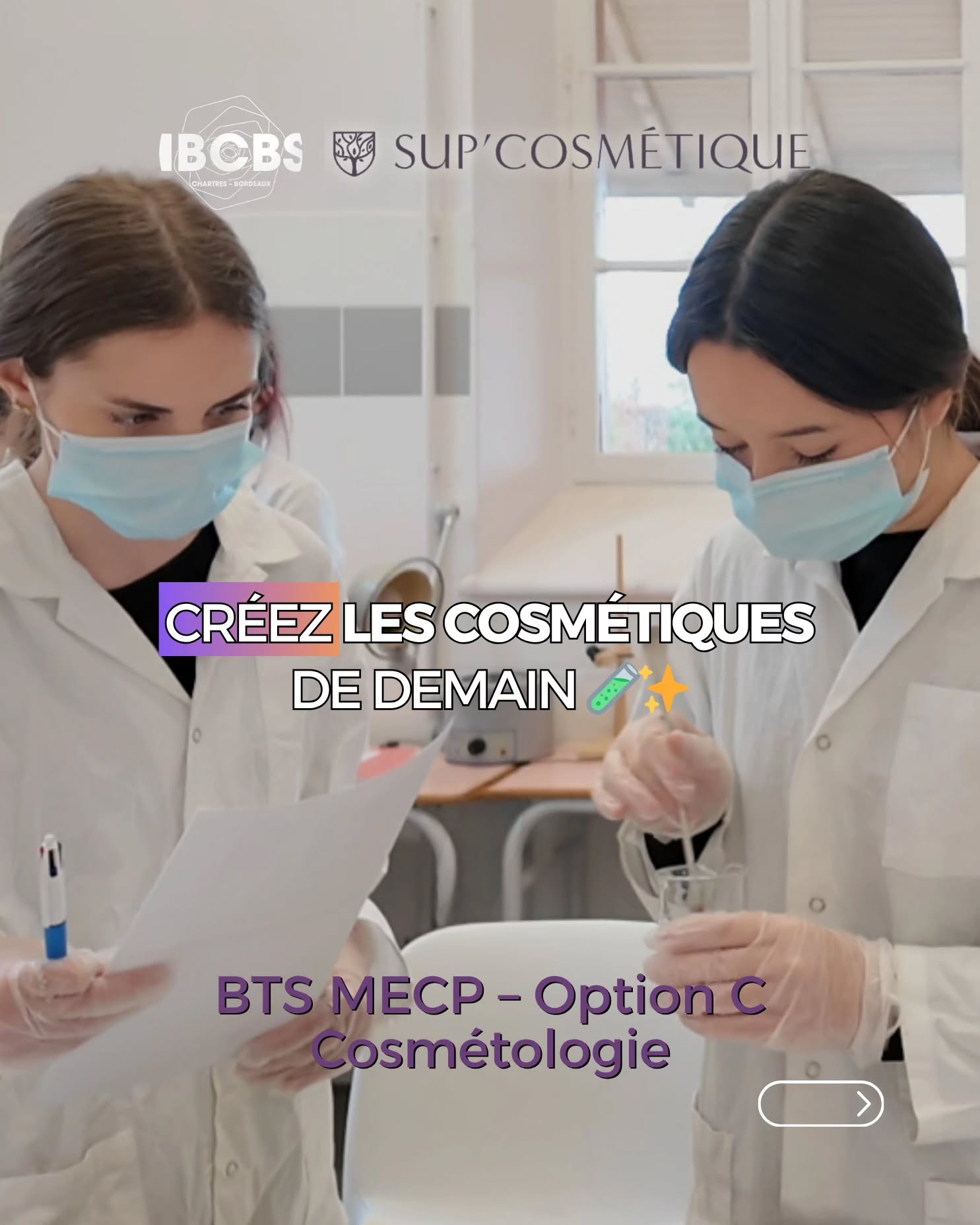 🧪 Et si vous deveniez expert(e) en cosmétologie ?
Avec le BTS MECP – Option Cosmétologie, formez-vous aux métiers du laboratoire
au cœur de la Cosmetic Valley à Chartres.
Au Campus IBCBS by Régine Ferrère, en partenariat avec @supcosmetique
Une formation diplômante répondant aux plus hauts standards de qualité, pour maîtriser le développement, la fabrication et l’évaluation des produits cosmétiques et faire carrière.
Un environnement d’exception pour apprendre autrement :
✔ Formation 100% en alternance (2 semaines / mois)
✔ Un plateau technique professionnel
✔ Une immersion concrète dans les réalités du laboratoire cosmétique
Développez des compétences clés :
R&D, formulation, optimisation de la production, contrôles, cosmétovigilance, évaluations & études consommateurs
Une pédagogie qui combine théorie & travaux pratiques, sur un plateau technique de pointe, pour maîtriser chaque étape du développement cosmétique
À la clé : des débouchés concrets
• Technicien en laboratoire de recherche & développement
• Technicien en fabrication – contrôles, formulations, analyses, évaluations sensorielles
• Technicien d’application parfum ou arômes
• Technicien de laboratoire – études cliniques, études consommateurs
👉 Swipez pour découvrir les grands axes de la formation
📌 Enregistrez ce post pour y revenir plus tard
💬 Une question ? Écrivez-nous en message privé, on vous répond !
🌐 www.regineferrere.com
📧 contact@ibcbs.fr
📞 02 34 40 02 80
📍 Adresse : 12 Rue Saint Michel, 28000 Chartres (Place d’Evora)
Inscrivez-vous aux prochaines JPO !
🚗 Parking souterrain Q-Park : Un parking sécurisé à quelques pas du campus, pour un stationnement facile et pratique : Q-Park Cœur de Ville, Boulevard de la Courtille.
#BTSMECP #Cosmetologie #Alternance #CosmeticValley #BeautyScience #IBCBS #SupCosmetique #Innovation #MetiersDuLaboratoire #CampusChartres #Formation #Carriere #CosmeticIndustry
Le dernier visuel de ce carrousel a été généré à l’aide d’un outil d’intelligence artificielle, puis intégré dans notre création.