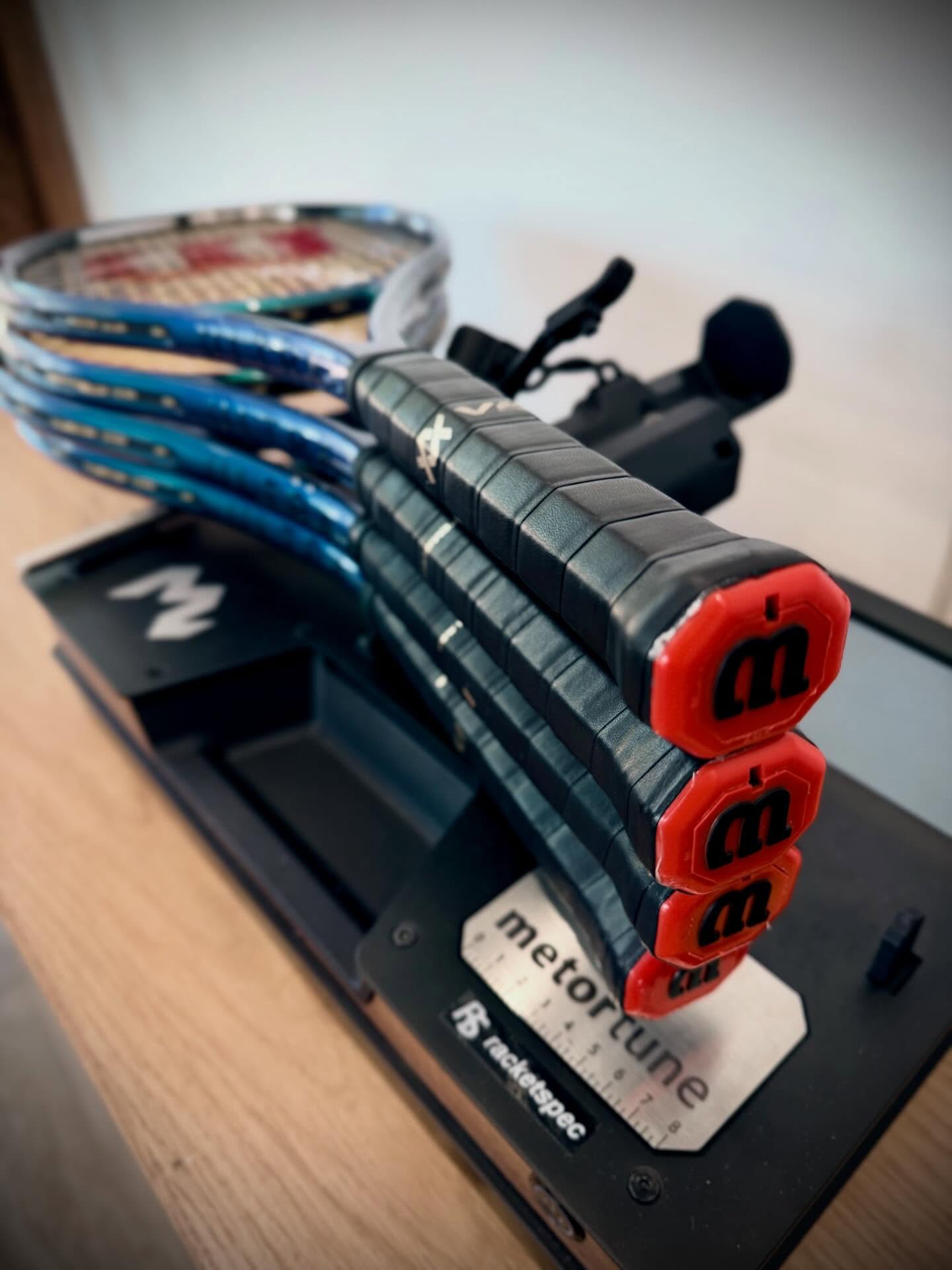 Pleasure to help @fernando_romboli optimise his racket set up 👊🇧🇷 #custom #wilsontennis #tennis #atp #racketspec