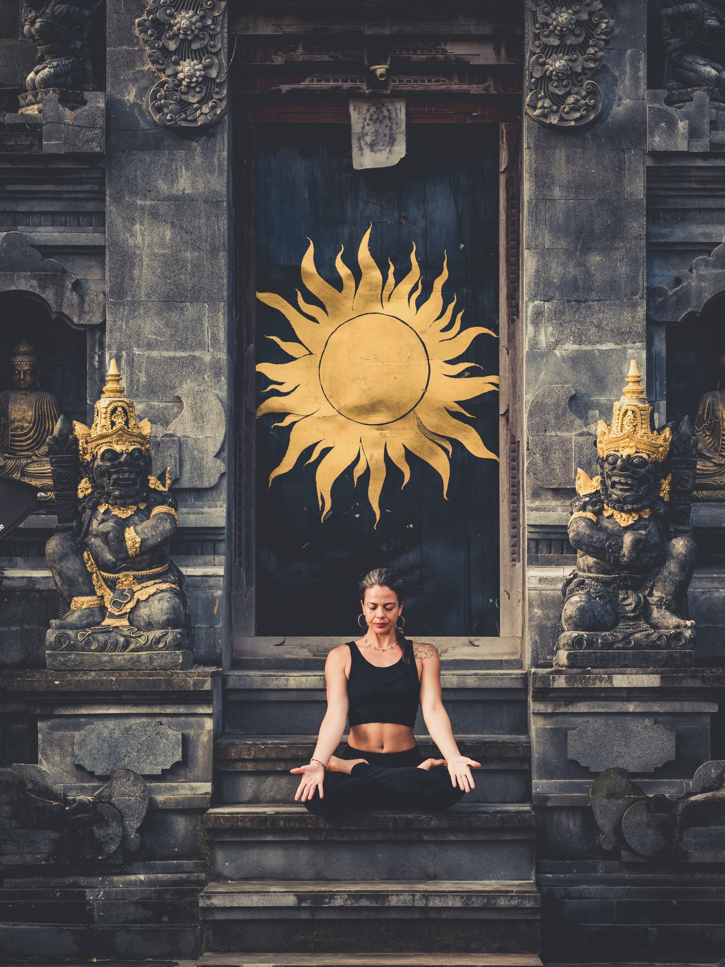 The body stores emotional experiences and traumas, known as “body memory”, which often persist when the conscious mind cannot recall the events. These memories are locked in as physical sensations, muscle tension, and nervous system responses rather than spoken narratives, influencing behavior through involuntary reactions.
The daily practice of Ashtanga helps us to access places inside our body and nervous system that normally we would not have access to. The repetition is a key for that, because through repetition we can observe mental, emotion and physical patterns plus changing our nervous system responses to stress and mental conditioning.
I was telling a student this week that it takes about 3 months to form a new habit of a daily practice but it’s important to know that the work should not be left aside otherwise it’s a waste of energy and momentum.
Another habit building suggestion is building a habit over three days (initiation), three weeks (consistency), and three months (integration).
Laziness and mental obstacles will appear and often to get through alone is hard!
Find a teacher to guide you, a community for inspiration and support. Find ways to make your practice thrive and not suffer.
I’m teaching a daily online Mysore program for an international community of students! All are welcome from beginners to advanced. Also travelling a bit for workshops and retreats! Get in touch and let’s meet on the mat 🙏🏽
Photo @yogaphotographyart - before sealing the mudra
#mysoreonline #ashtangaonline #ashtangayogakatowice #padmasana #yogaretreat