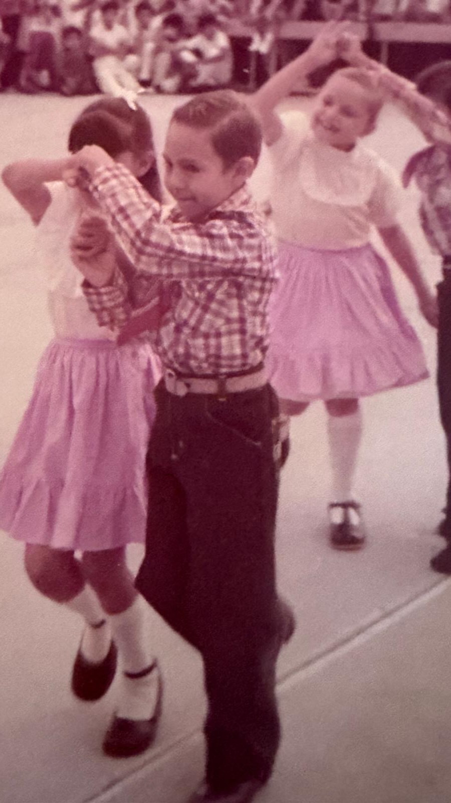 Thank you for sharing your 80s/90s memories!! Your pics made our 80s/90s Spotlight extra fun!! Happy recent birthday wishes to Dorota & Jim too!!
#centurydancesport