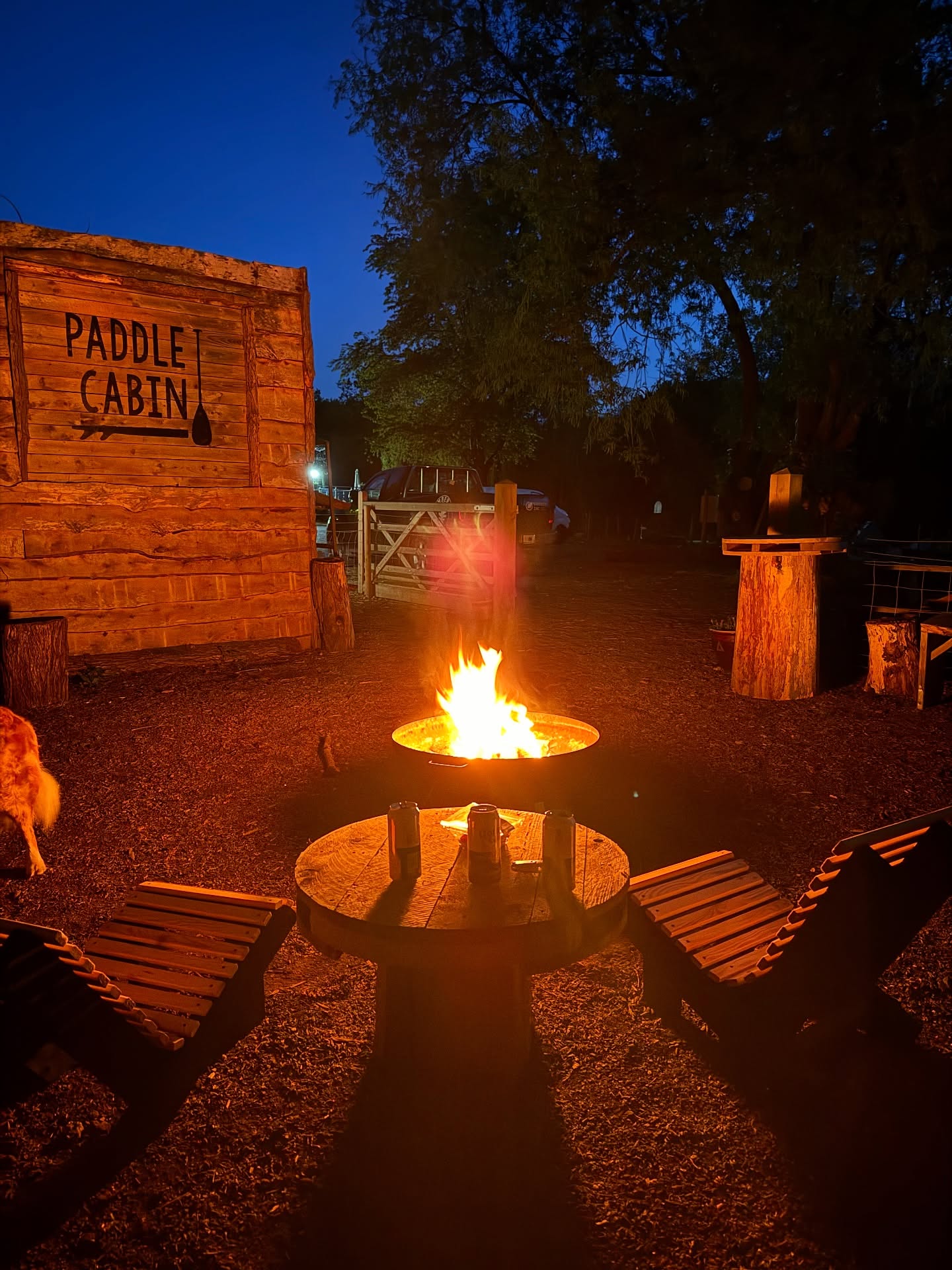 It’s happening. This time tomorrow I’ll be lighting the campfire at the Paddle Cabin one last time.
You’re totally invited. If you’ve been a part of our story over the last 5 years, my word would I ADORE to see you.
No need to RSVP. Just turn up for the paddle, for the campfire or for both.
Paddle: 6.00pm meet for 6.30pm on the water
Campfire: 7.30pm until 9.00pm
Come and join us. Because what’s better than having a s’more on a Sunday! 🥹