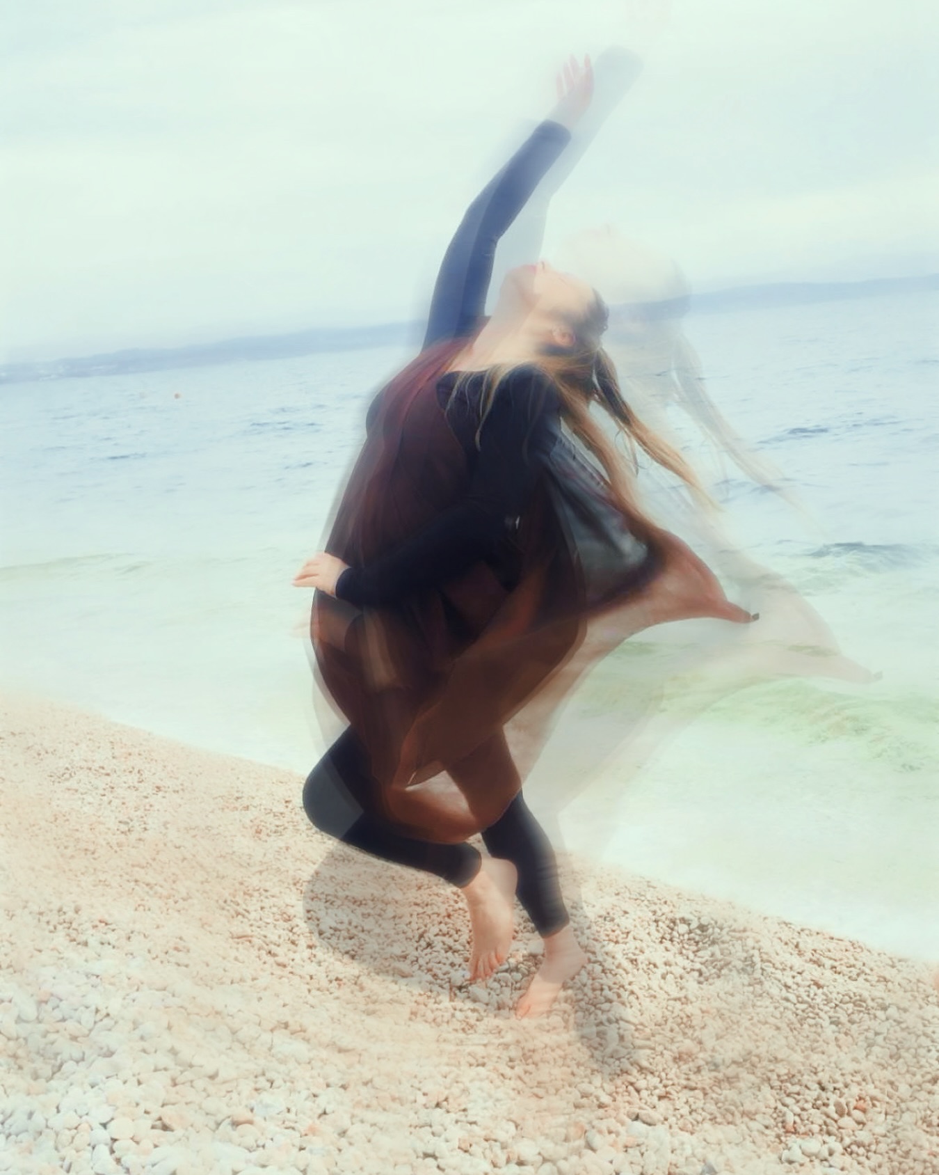 Dance is the hidden language of the soul.
A freedom that cannot be contained,
a movement that speaks before words.
To move is to feel,
to feel is to express —
and in that, we return to something true.
#chorosophy #ancientgreekdance #bodyandsoul #danceclasses