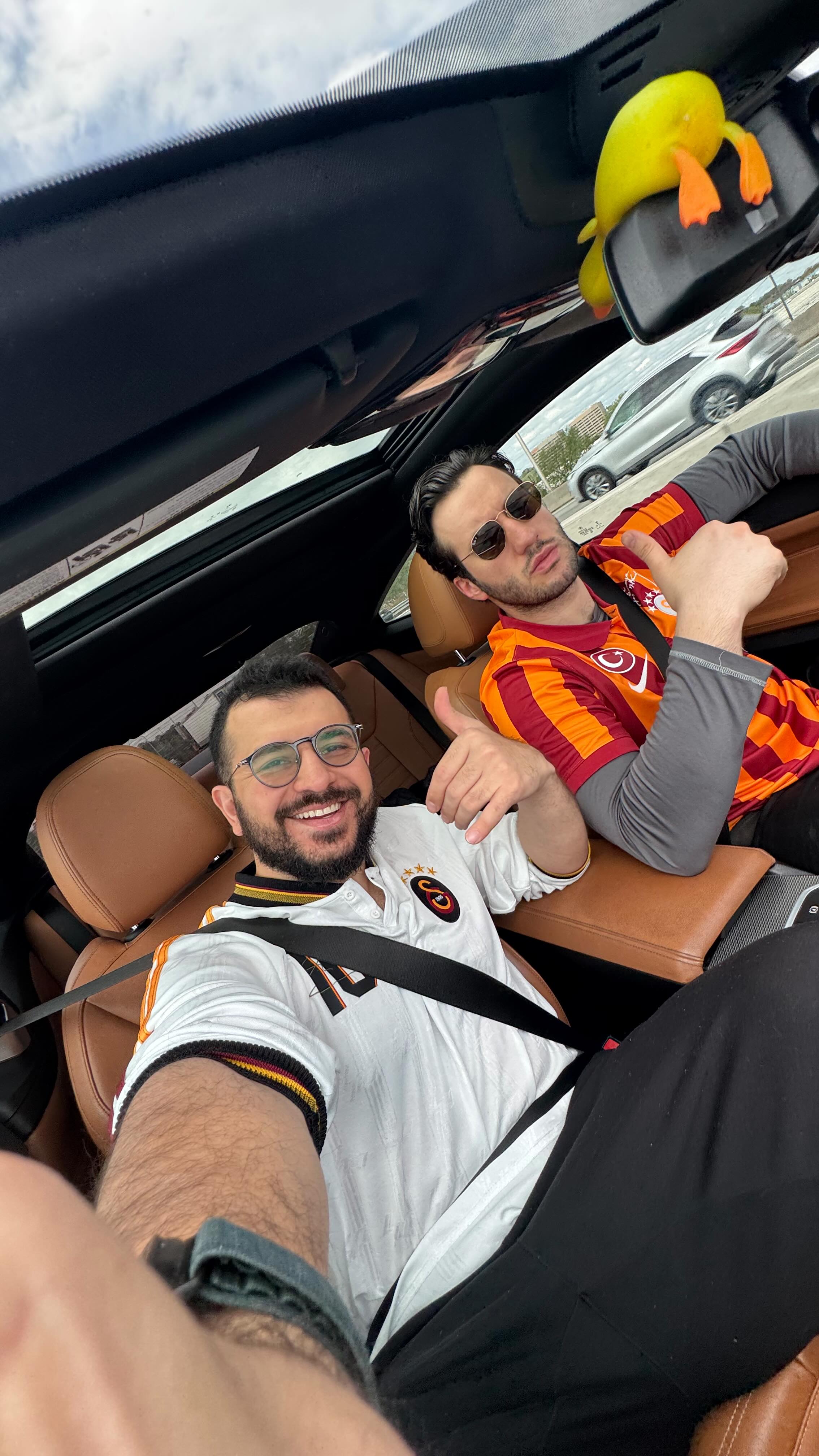 Anıdır kalsın. Hayat Galatasaray ile güzel ❤️💛 Bir derbi vlogu da gelsin be.
#galatasaray #galatasaraylıyız #amerikadakitürkler #newjersey