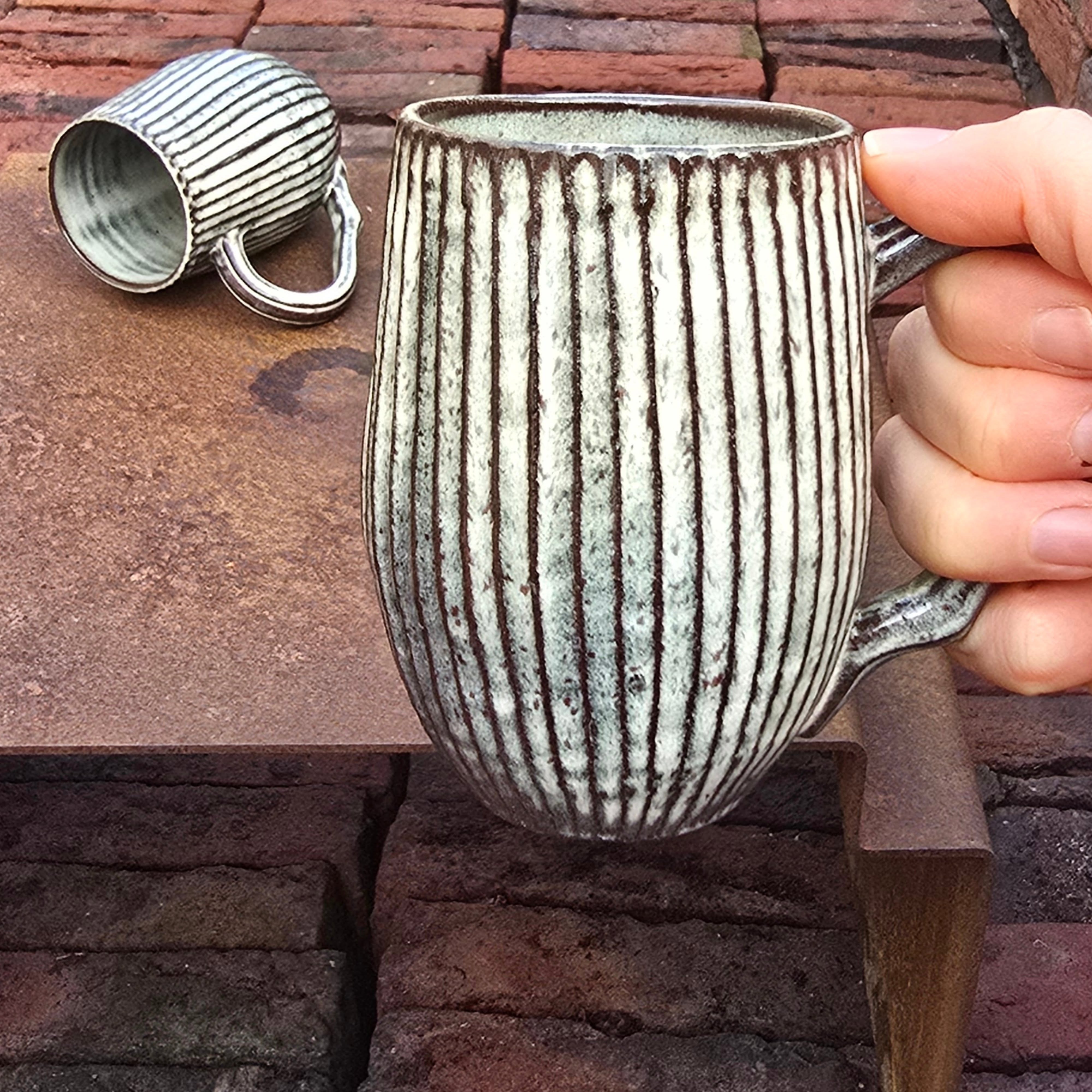 Shinogi mugs