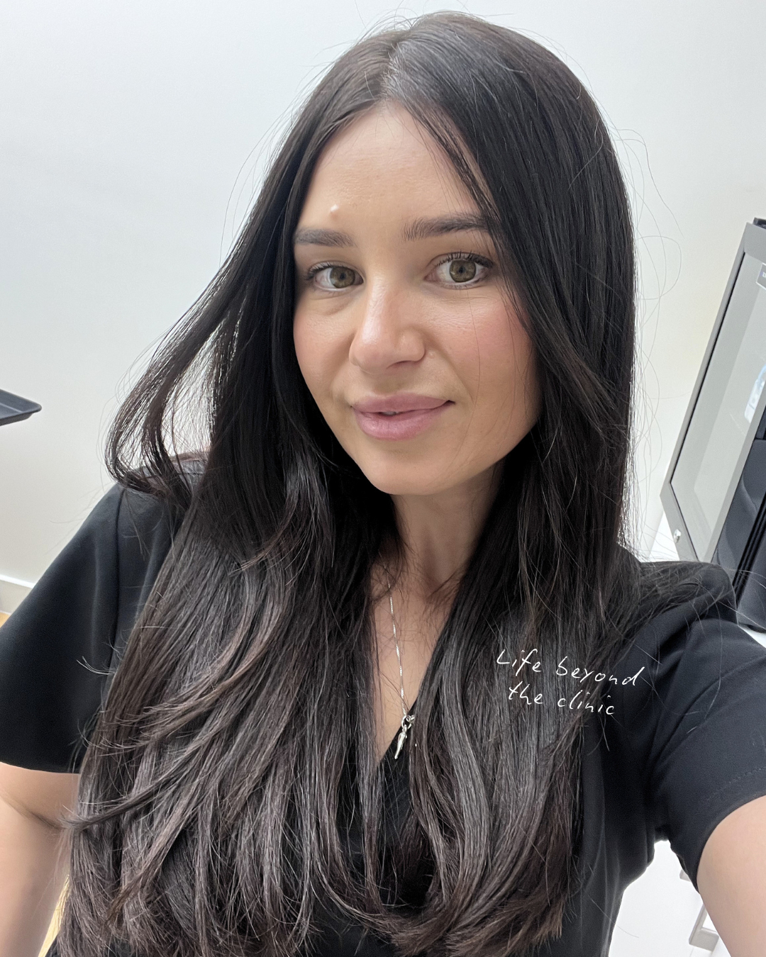 Swipe to see what life behind the clinic looks like 🤍