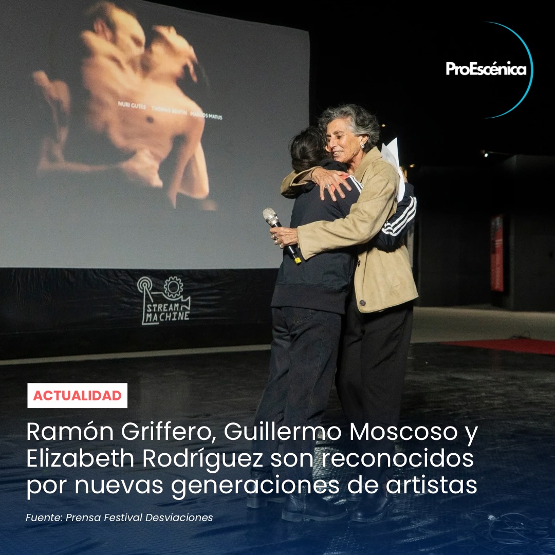 Tres nombres fundamentales del teatro chileno vuelven a estar en el centro de la conversación ✨
Ramón Griffero, Guillermo Moscoso y Elizabeth Rodríguez son reconocidos por nuevas generaciones de artistas, destacando su legado, influencia y el impacto que han tenido en el desarrollo de las artes escénicas en Chile 🎭
Un encuentro entre trayectoria y futuro que pone en valor la memoria, la creación y la continuidad del trabajo artístico en nuestro país.
Si quieres conocer más detalles sobre este importante reconocimiento y lo que representa para la escena cultural actual, te invitamos a revisar la nota completa.
📲 Toda la información la puedes encontrar en el link de nuestra bio o en www.proescenica.cl