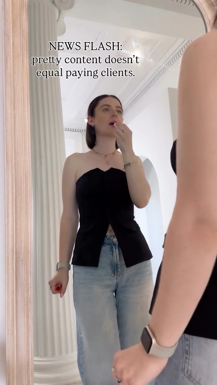 I love aesthetic content as much as the next person…
But let’s be real for a second.
Looking good isn’t the same as converting!
You can have the nicest feed, the best lighting, thousands of followers, the cutest clips…
and still not get a single enquiry 😭
Why?
Because your content isn’t telling people what they need to know!
What do you do?
Who do you help?
How can they work with you?
If that’s not clear, people will watch your content
think “aw that’s nice” and keep scrolling.
Pretty content grabs attention ✨
But clear content makes money 🧲
Which one does your page have right now? 👀