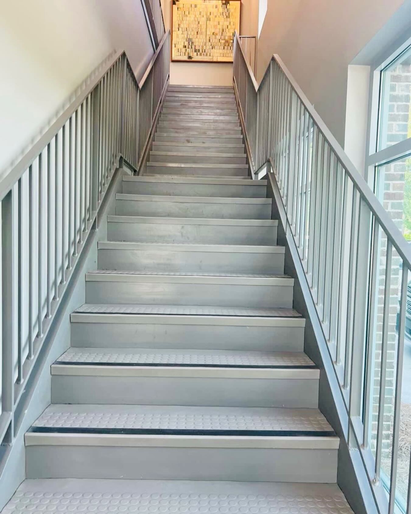 Simple utility stairs at this Johns Island medical office - we’ve got those sparklin’ clean too 🧹🧼🫧💯#CommercialCleaning #MedicalOfficeCleaning