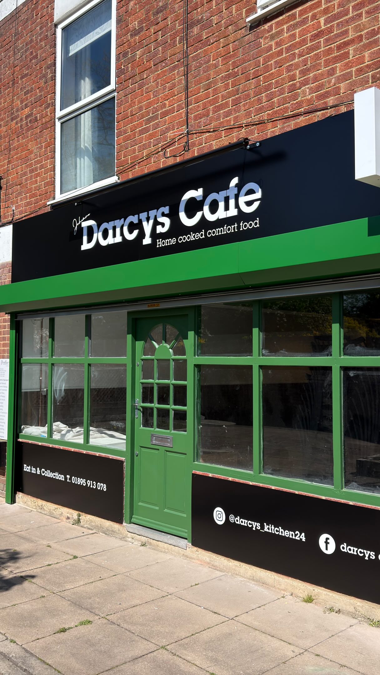 @3sg_uk @darcys_kitchen24 new cafe opening soon, so was called in to #transform #signage #design #creative #installed