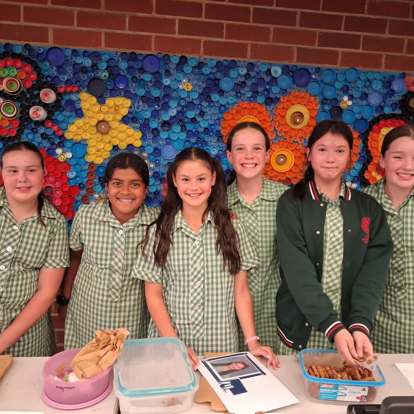 Today our Year 6s demonstrated exceptional leadership baking and selling ANZAC Cookies raising nearly $400 for the RSL Appeal. Also, they lead our school in a moving ceremony where the spirit of the ANZAC was championed. #lestweforget