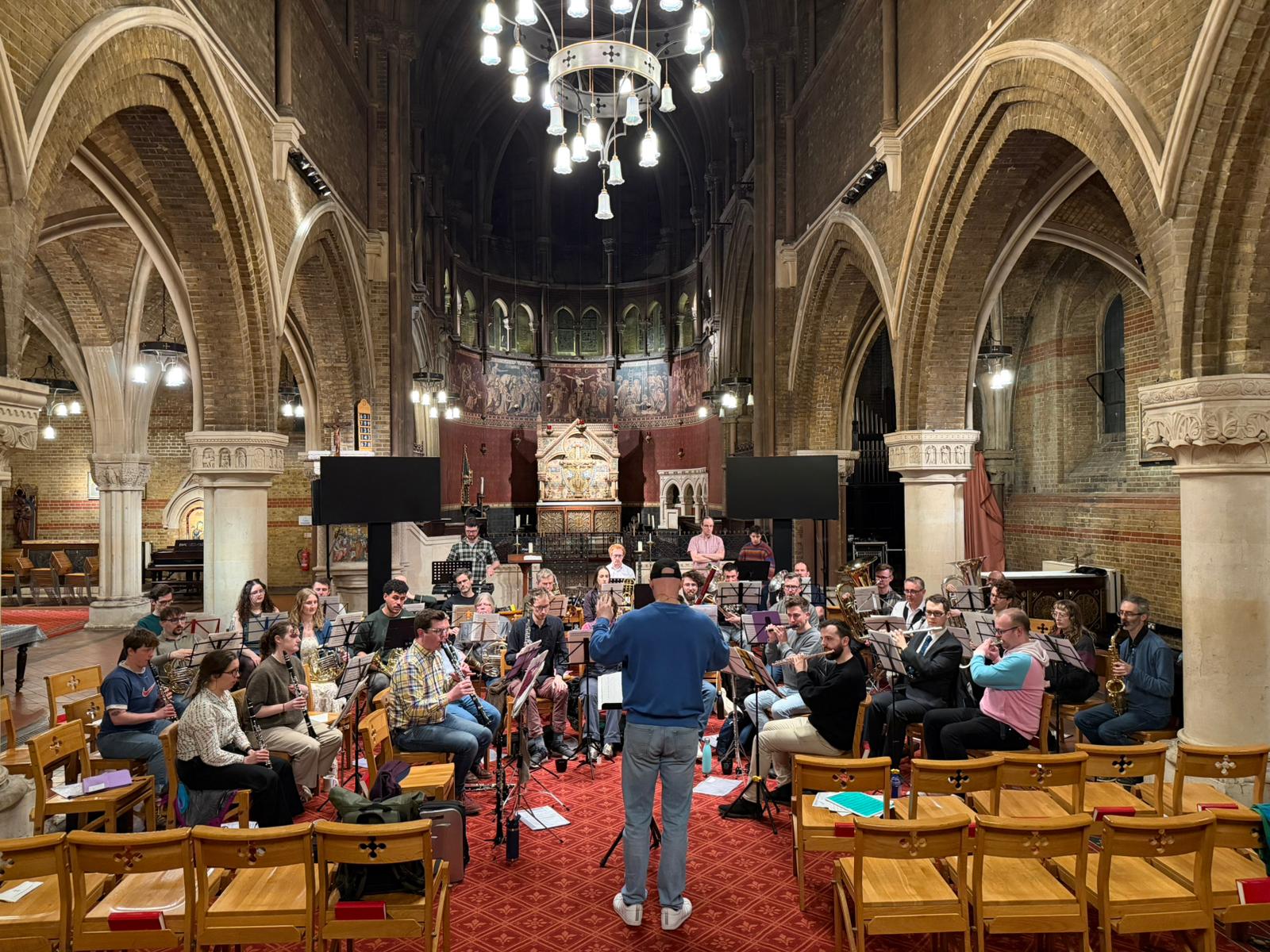 Tube strikes didn't prevent many of our dedicated gays from attending rehearsal last week 👏❤️
Get tickets to our concert next Saturday 'Home & Away' from OutSavvy - link in bio x
#lgbtmusic #gaylondon #queerorchestra #windmusic