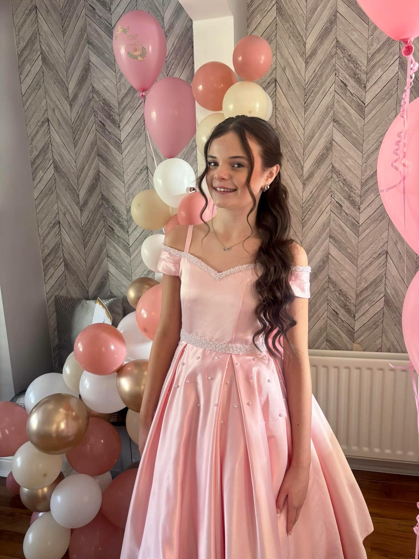 Bonnie 🌸
Soft, sweet & made just for her 💕✨
This custom Glowing Girlies dress was designed to make her Confirmation day feel extra special — from the delicate off-shoulder detail to that full satin skirt made for twirling 🌸
#GlowingGirlies #CustomMadeDress #ConfirmationStyle #PinkPerfection #MadeForHer