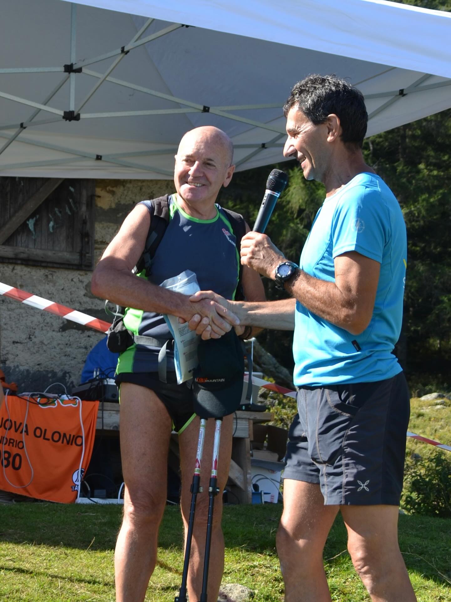 Caro Sergio,
grazie per tutto quello che hai fatto per noi e con noi, se ne va una grande persona, un amante della montagna e un grande amico.
Il tuo costante supporto e la tua presenza in tutte le nostre attività sono stati per noi preziosi e indimenticabili.
Il tuo ricordo, la tua amicizia e il tuo grande spirito continueranno ad accompagnarci.
Ciao Sergio.
@dfsportspecialist