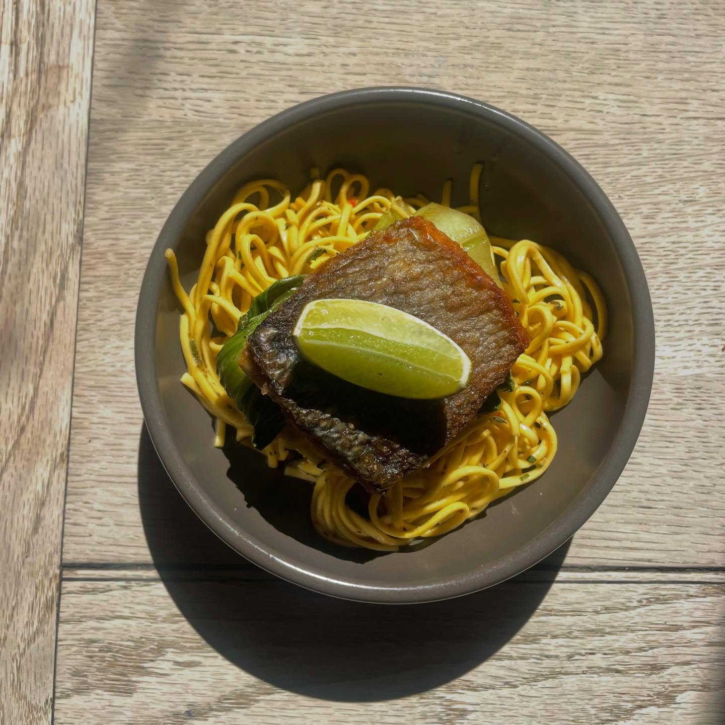 ✨ TODAY’S SPECIAL ✨
- Wild Seabass, egg noodles, Bok Choi & a chilli and ginger sauce.
#bristolgoodfood #bristolrestaurants #bristolfood #bristolwheretoeat #bristolpubfood