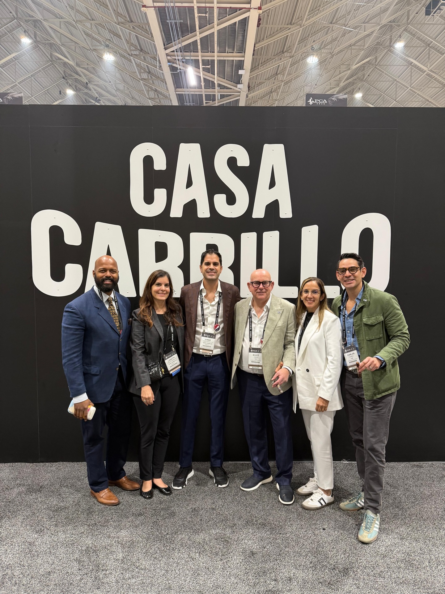 Big news from PCA… @casacarrillocigars Pledge Purple is coming to the UK 🇬🇧
@scottvines and @cigarlos_ caught up with @marlenyt05 , @ken_silverio , Lissette and Ernesto Perez-Carrillo Jr. at the Casa Carrillo booth, getting a closer look at what’s next for Casa Carrillo!
UK retailers 🚨 you’ll get your chance to secure the NEW Pledge Purple at @ignite_aits in just over two weeks.
More to come… stay tuned 🔥
#casacarrillo #carrillocigars #pca #newworldcigars #pledgepurple