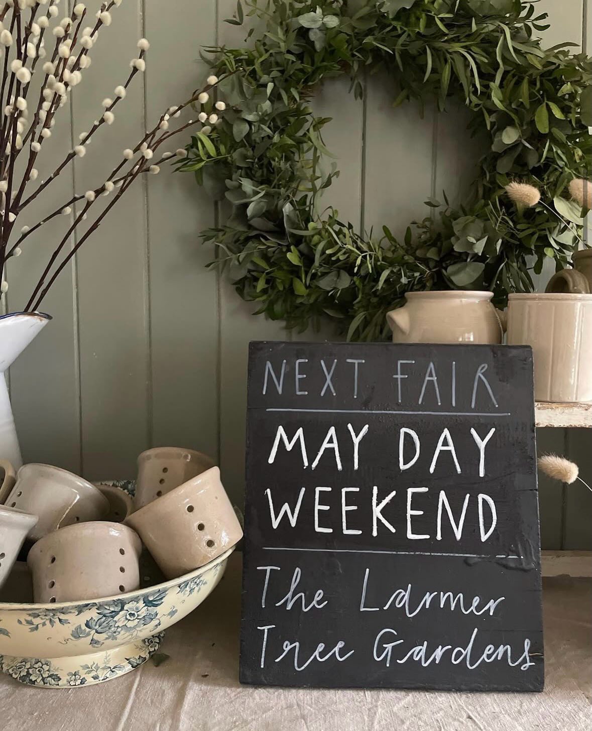 The Spring Brocante ~ May Day Weekend 🎪
Sunday & B/H Monday 3 - 4th May
Larmer Tree
Nr Salisbury
A relaxing way to shop with some fabulously curated small brands, offering Sustainable Artisan Gifts, Interiors & Homewares, Decorative Antiques, Vintage Finds & French Brocante, and beautiful Antique & Contemporary Textiles & Haberdashery 🎪
Fresh coffee, crepes, ice cream, wood fired pizzas & refreshments served all day in the gardens @larmertree ☕️🧁🍦🥞🍕
40 stands 🛍️
Free parking 🚙
Accessible facilities 🚗
Music in the gardens 🎶
Beautiful gardens to explore 🌿🌸
Assistance dogs only 🐾
Pre bought tickets £7 | £8 on the gate 🎟️
U16 free (no ticket required)
Last chance to buy advance tickets ~ Saturday 2nd May at 7pm (Thank you to everyone who has already bought one 🤎)