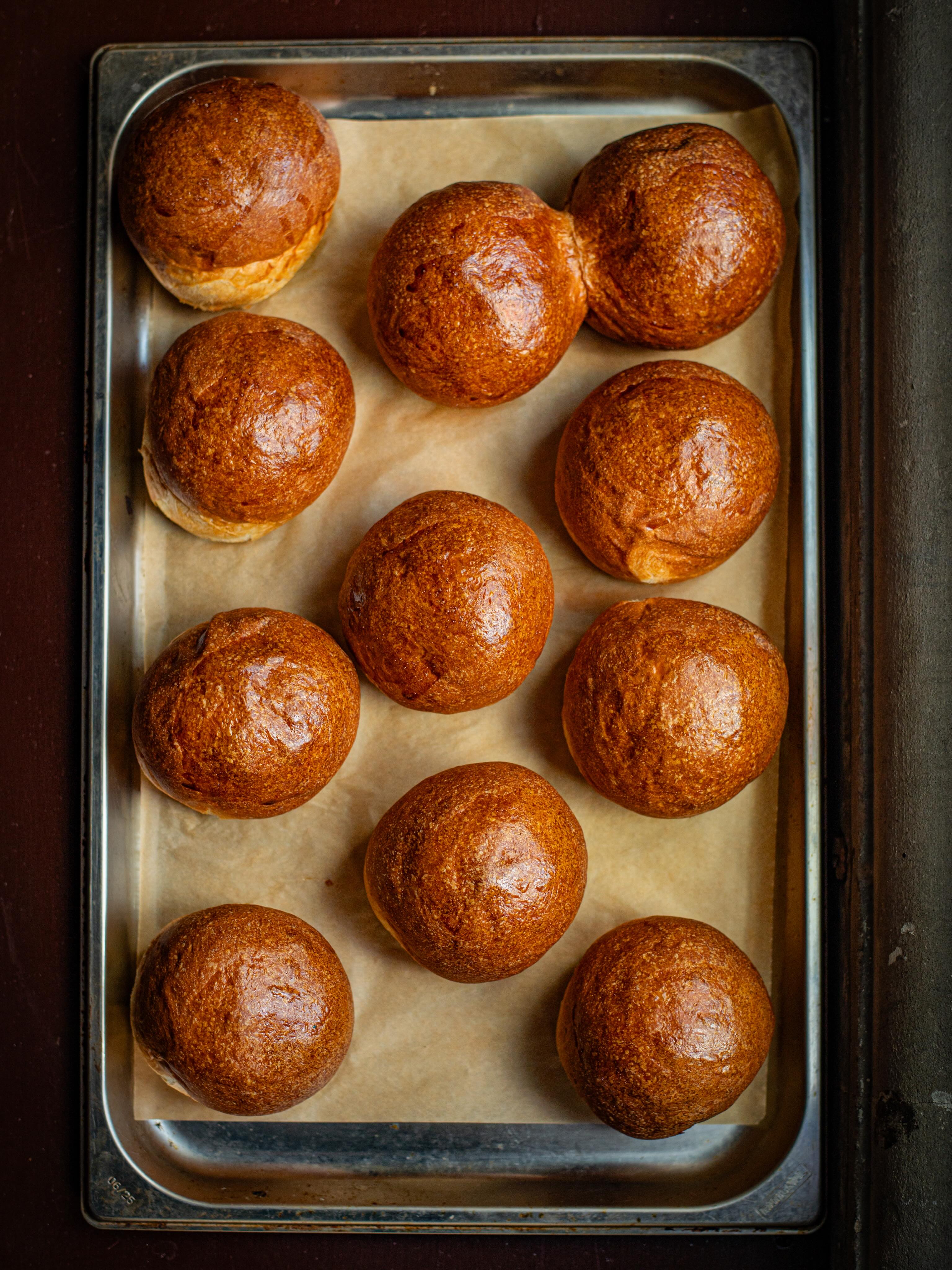 Fluffy, buttery, and baked in house 😏
Yep — our brioche is made fresh in-house every day, because your breakfast deserves better than basic. It’s the secret behind our Breakfast breakfast brioche 👌
Served 7 days a week from open - 11.45am!
#BriocheLove #FreshlyBaked #BreakfastGoals #saturdaykitchen