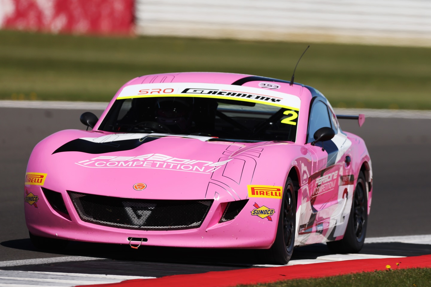 In a typically action-packed Ginetta Junior race to start the weekend, Vicky battled her way to a deserved points finish, while Samuel impressively fought forward five places!
#XentekMotorsport #GinettaMotorsport @Ginetta_Motorsport #Motorsport #BritishGT @Vicky.Farfus @Samu3Official