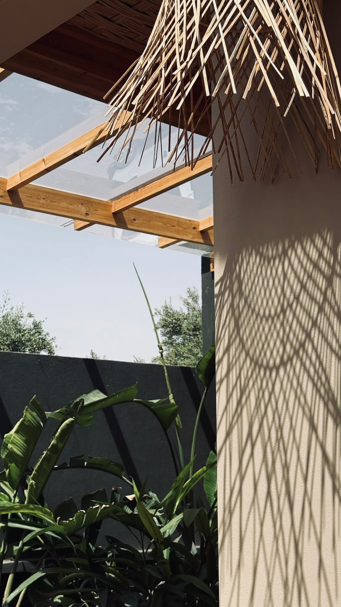 Envie d’évasion et de détente ? 🌿
Venez découvrir notre domaine et profiter d’instants inoubliables.
Looking for escape and relaxation? 🌿
Come and discover our estate, and enjoy unforgettable moments.
#domainedetam #tameslohte #marrakech #morocco #holiday