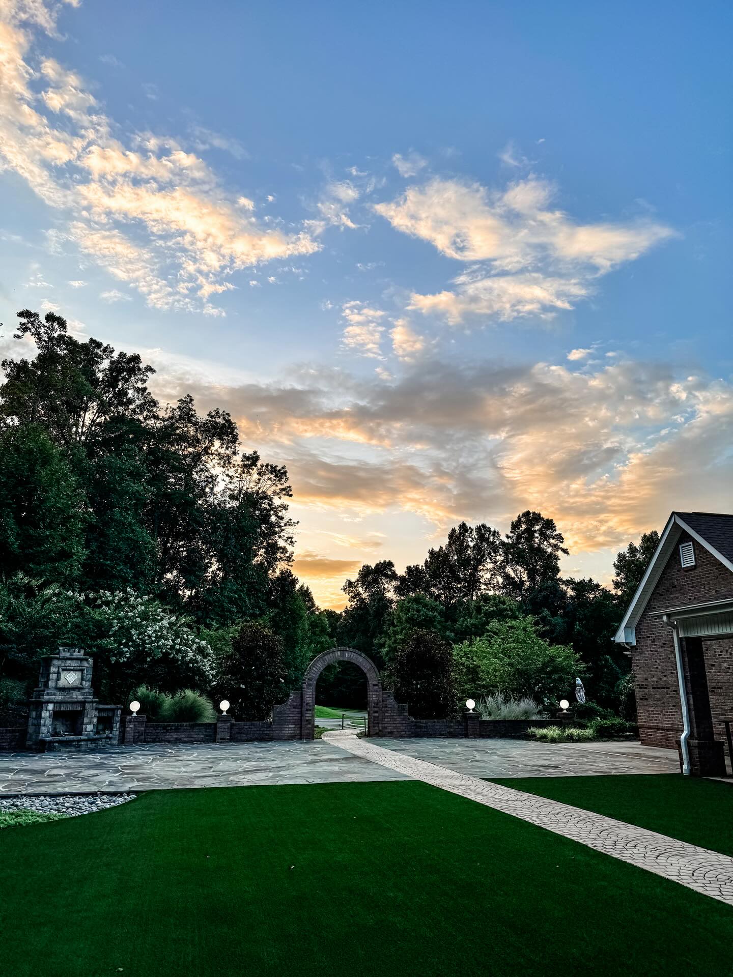 Golden hour at Villa Magnolias never disappoints ✨
As the sun sets and the sky paints itself in soft hues of blue and gold, the entire property transforms into something truly magical. From the charming stone archway to the peaceful greenery, every view becomes the perfect backdrop for unforgettable moments—and stunning photos you’ll cherish forever.
Whether you’re celebrating a wedding, hosting a special event, or simply capturing life’s milestones, evenings at Villa Magnolias offer a timeless kind of beauty you just can’t replicate.
#VillaMagnolias #GoldenHourMagic #EveningElegance #EventVenueNC #GreensboroEvents