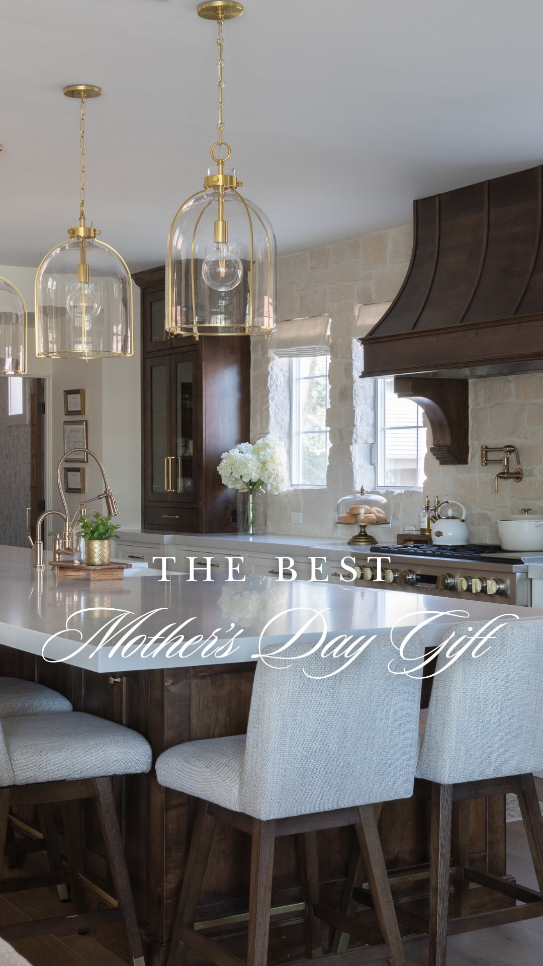 Husbands… consider this your Mother’s Day help.
Most moms don’t actually want more random gifts… they want their home to finally feel like THEM. The kind of space that feels calm, finished, and actually enjoyable to walk into at the end of a long day.
If your husband needs help… feel free to send this to him😉
And if you’re the husband trying to win Mother’s Day this year…
comment MOM or DM us ↓ and we’ll send details.
.
.
#designerblvd #gilbertaz #arizonainteriordesign #interiordesign #mothersdaygift luxuryinteriors homeinspiration