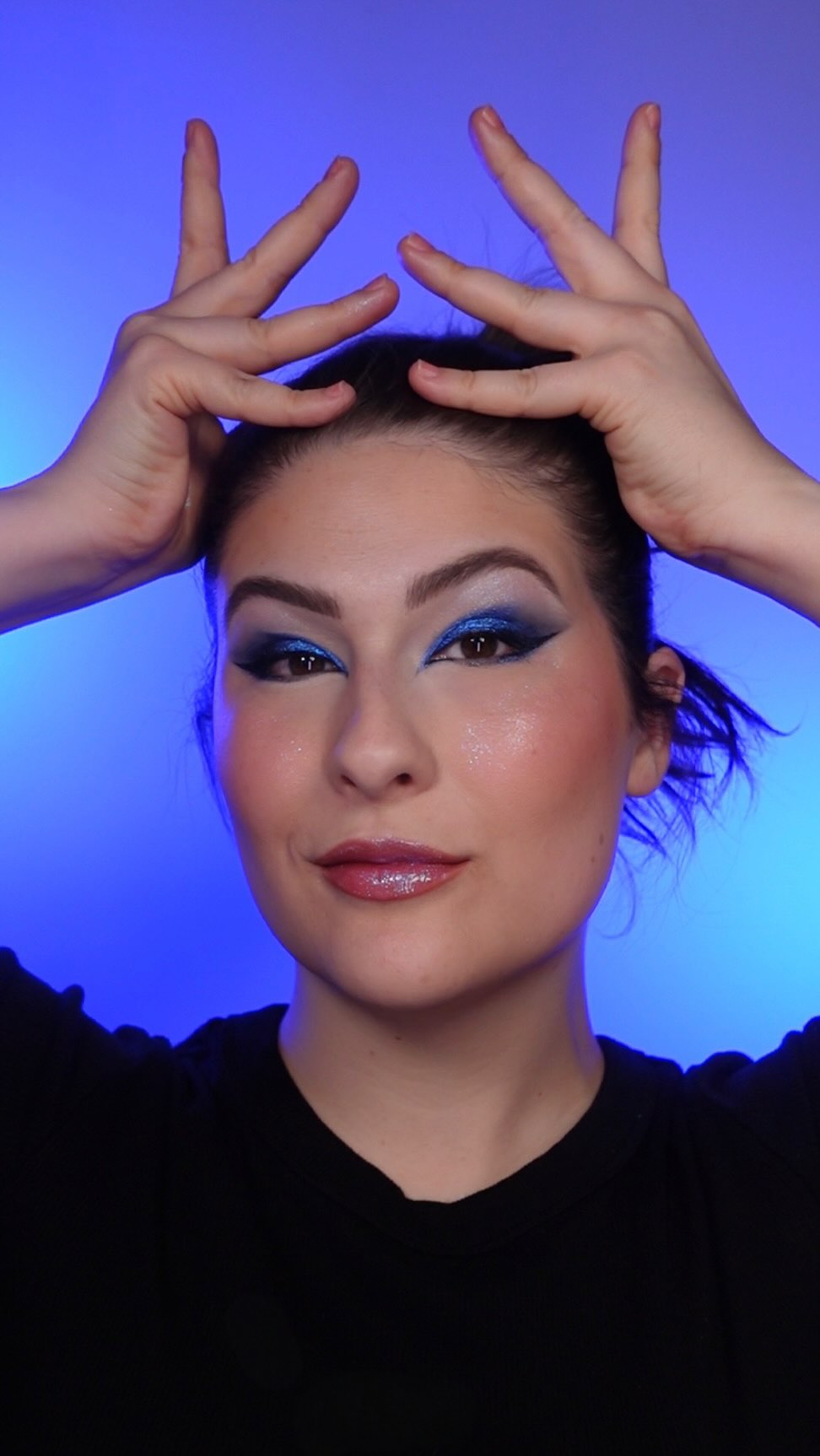 The FINAL WIFE, Catherine PARR! ๐๐
I have had sooooo much fun with this series! If you havenโt checked out the previous five, theyโre all on my feed! What musical should I interpret through makeup next? ๐
This entire eye look was created with the @danessamyricksbeauty @danessa_myricks Lightwork VII Freedom Palette!
@sixustour @sixthemusical @sixbroadway
#sixthemusical #catherineparr #broadway #makeup #danessamyricks