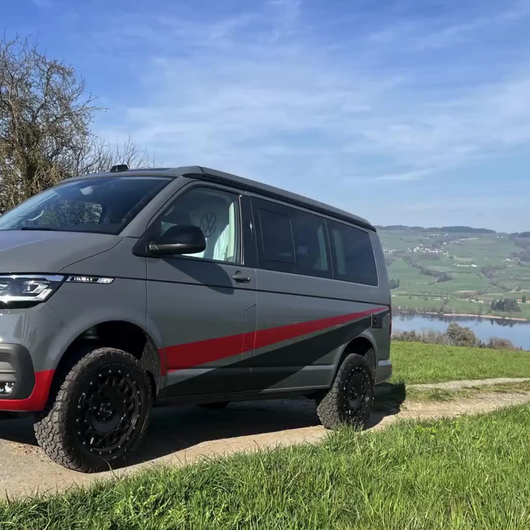 🚐 Vom Serienfahrzeug zum Einzelstück✨
👉 Wir machen ein Auto zu deinem Traumwagen.
Ein grosses Dankeschön an unsere starken Partner:
@calisolar.ch
@hessautomobilealpnach
@we.are.contrast
Was wäre dein persönlicher Traumumbau? 👇
#vwcalifornia #camperlife #vanlife #umbau #custombuild #overlanding #traumwagen #fischerbaldegg