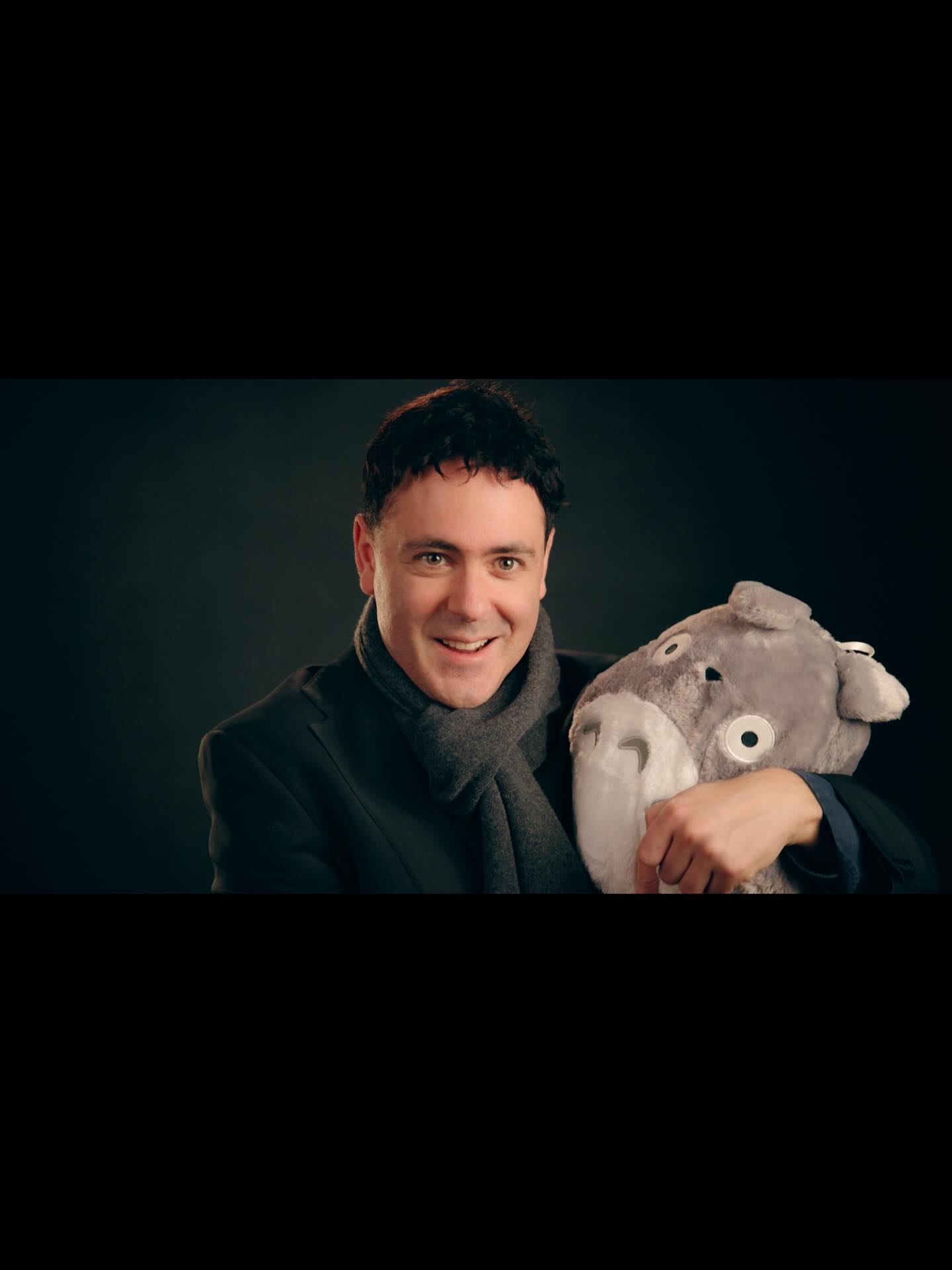 Self Tape UK’s Totoro got used as a dog in this one! Always going above and beyond… 🐶
With Rowan Schlosberg 🎥 ⭐
#selftape #selftapelondon #acting #totoro #selftapeuk