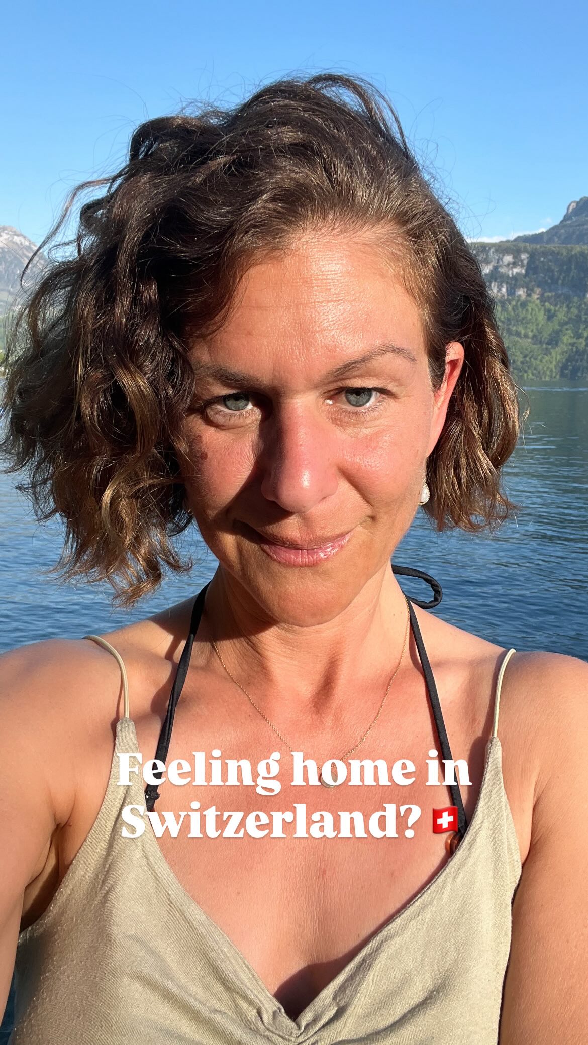 Feeling home in Switzerland🇨🇭
Not just live here — arrive here.
Integration isn’t paperwork or an address. It’s the moment you understand a joke in Swiss German, the first time something feels familiar, the quiet feeling of belonging.
Comment “HOME” to get your free guide on how to start your life in Switzerland the right way.
Switzerland becomes home when you connect — to the language, the culture, the people… and to yourself in this new chapter.
And you don’t have to figure it all out alone.
I’m here to support you through this transition — to make your move lighter, smoother, and genuinely joyful.
Because you deserve more than just being here.
You deserve to feel home.
#switzerland #swiss #integration #culture #schweiz