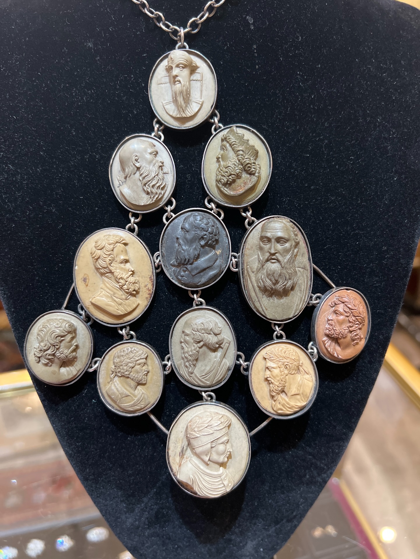 Set in silver.
A striking Italian lava cameo necklace, composed of classical profiles in beautifully varied tones—from soft ivory to warm ochre and deep charcoal. Each hand-carved portrait adds to the rhythm and movement of the piece, creating a true statement.❌sold❌
Grand Tour inspired, and not something you come across often.
Available in shop.
⸻
🏷️ Hashtags
#antiquejewelry #lavamcameo #cameonecklace #grandtour
#vintagejewelry statementnecklace silverjewelry
oneofakind curatedstyle europeanantiques
westvancouver ambleside dundarave shoplocal
timelessstyle collectiblejewelry