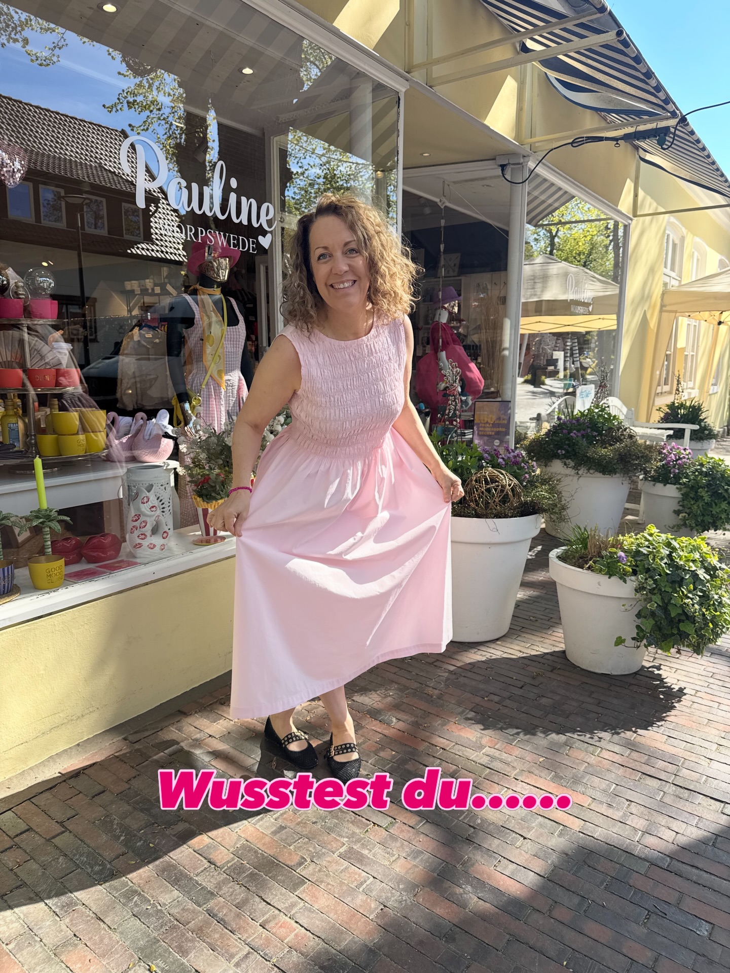 Wusstest du, dass wir gerade wunderschöne Kleider aus Dänemark neu bekommen haben? ☀️
Rosa, Hellblau, Navy – dieses Kleid macht in allen drei Farben einfach gute Laune. Leicht, sommerlich, für jeden Typ.
Komm vorbei und probier sie an – heute noch geöffnet von 11 bis 18 Uhr 🩷
Bergstraße 26, 27726 Worpswede · paulineworpswede.de
#paulineworpswede #worpswede #sommerkleid #maxikleid #scandistyle