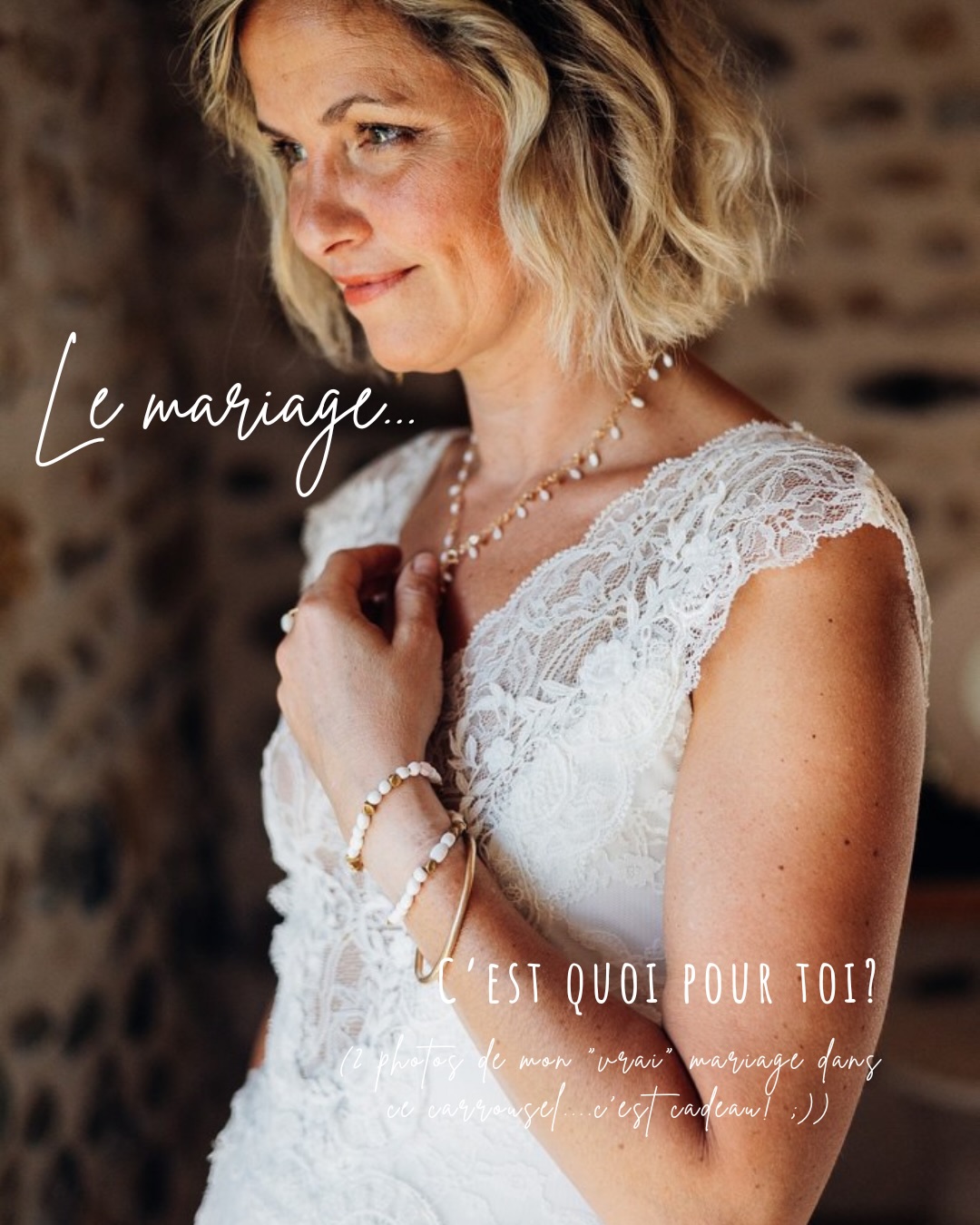 💍 Ok ça fait cliché et j’assume totalement!🤪🥰
C’est ma vérité . Ce jour là restera un des plus beaux jours de ma vie ❤️ ( j’en ai plein en fait des beaux jours 😜)
En toute sincérité, mes émotions et ressentis de ce jour-là ne sont comparables à aucun autre. Des moments forts et intenses, des moments de communion, de partage, d’amour et d‘humour….Se sentir si bien qu’on en oublie tout, alignée et en total harmonie avec ceux et celles qui vous entourent.
Nous nous sommes mariés, j’avais 40 ans et nous avons fait le mariage qui nous ressemblait et dont nous avions envie, entourées des personnes que nous aimons et qui font vraiment partie de notre vie.
Ce ressenti je l’ai en moi.
Car sans t’en rendre compte, tu ressens chaque détail...
Des détails que seule toi remarqueras et que tu garderas au fond de toi.
Le mariage est pour moi avant tout une magnifique manière de nous célébrer, de célébrer l’amour au sens large du terme.
Dis moi en commentaire ta vision et ressenti du mariage, ça m’intéresse !
Et dis moi aussi si tu as retrouvé les 2 photos de mon « vrai » mariage ?
Ces magnifiques photos de @emiliemaphoto et @astrid.lag.wedding mettent en lumière la collection Mariage 2026.
Si tu es une future mariée et que tu as envie d’avoir des bijoux qui te ressemblent et qui t’accompagneront ce jour-là et les suivants, chargés de leur histoire, n’hésites pas à me contacter je me ferai une joie de créer sur mesure pour toi ou de te guider dans les collections existantes « Mariage » (mais pas que), en fonction de ta robe, du thème, des couleurs, de tes envies et ta personnalité….etc
Photos @emiliemaphoto shooting dans ce magnifique lieu @opetitbonheur64 ❤️❤️❤️
Shooting mariage @astrid.lag.wedding organisé par @nathlaucreations
Bijoux en bronze, bijoux en or laminé et pierres naturelles, bijoux nacre, bijoux mariage
#bijouxmariage #bijouxmariagefaitmain #bijouxsurmesure #bijouxmariee #artisanefrançaise