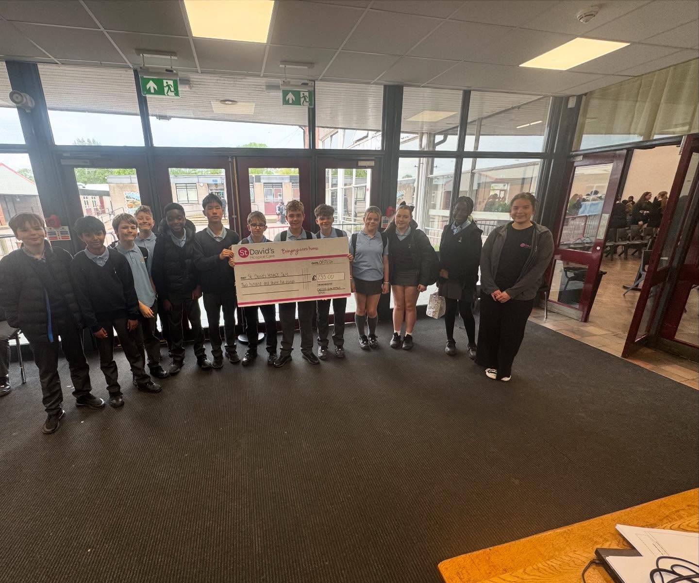 This morning, our Year 7 students welcomed visitors from St David’s Hospital during assembly, where they learned all about how their fundraising efforts will make a real difference 💙
We’re incredibly proud to share that they raised an amazing £235! Our fantastic form representatives presented the cheque to the charity 👏
A huge thank you to everyone who contributed—your support will go a long way in helping others! #ProudSchool #Fundraising #Community