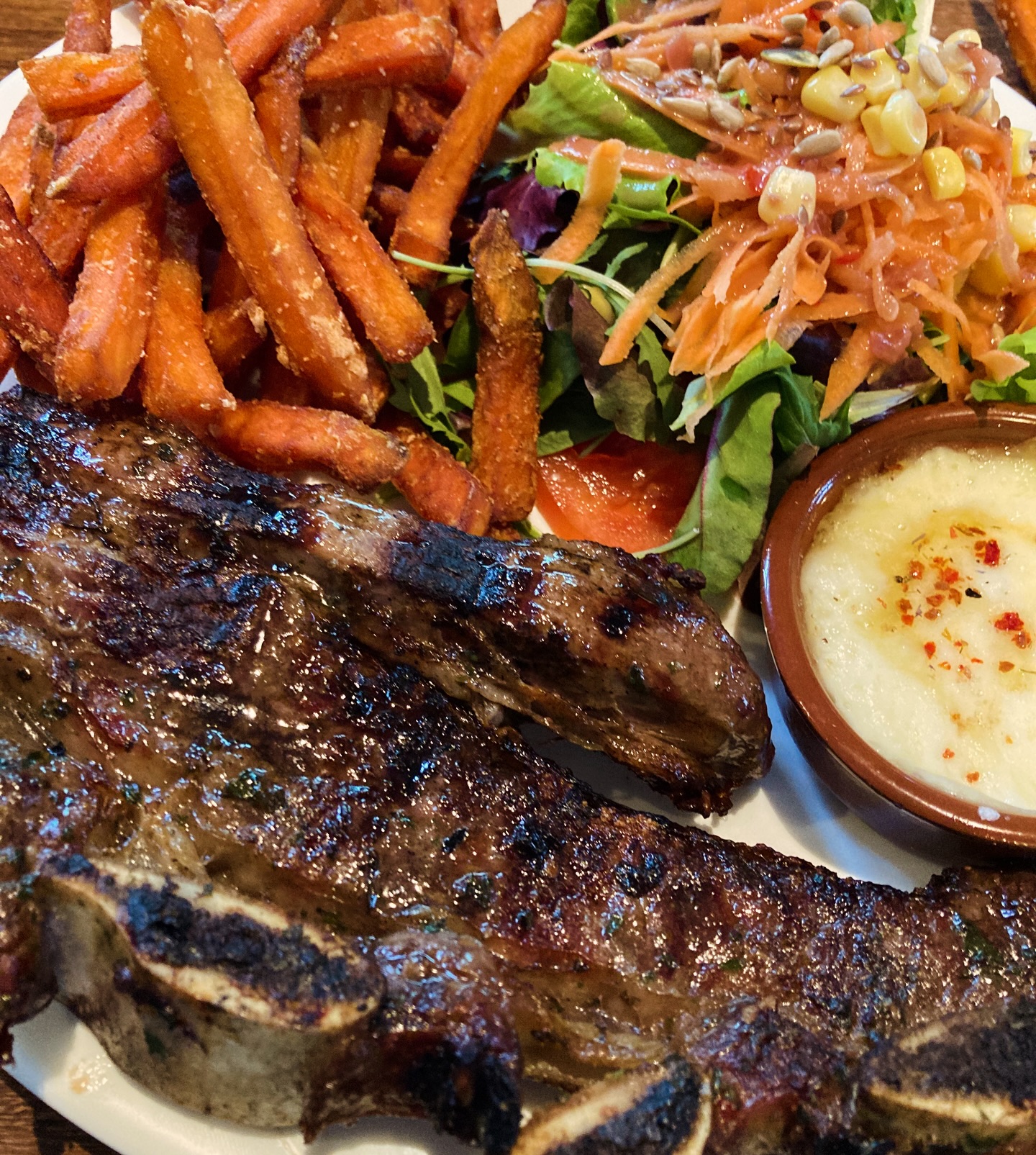 Hace mucho que no te comes un buen ASADO?
Beste Fleischstücke vom Argentinischen Holzkohlengrill nur für dich!
Am 1. Mai sind wir offen von 12-14Uhr und ab 17Uhr!
Reservierung von Vorteil!
#argentina #basel #chequelomo #asado #suiza