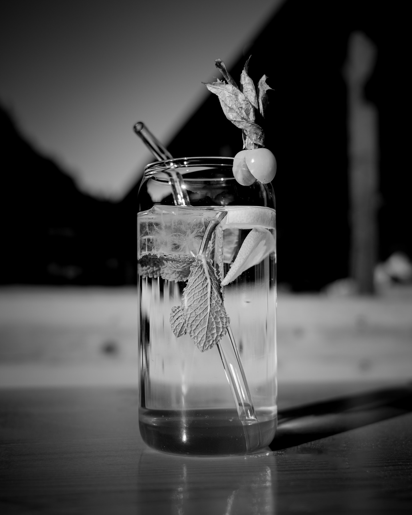 Warme Tage, Sonnenschein und ein erfrischendes Getränk – genau so fühlt sich der Frühling auf unserer Terrasse an. ☀️🍹
Einfach zurücklehnen, genießen und den Moment auskosten.
@burgenweltehrenberg.tirol
@dragonfly_zipline
@highline179
@zugspitze.tirol
.
.
.
.
#burgenweltehrenberg #reutte #terrassenzeit