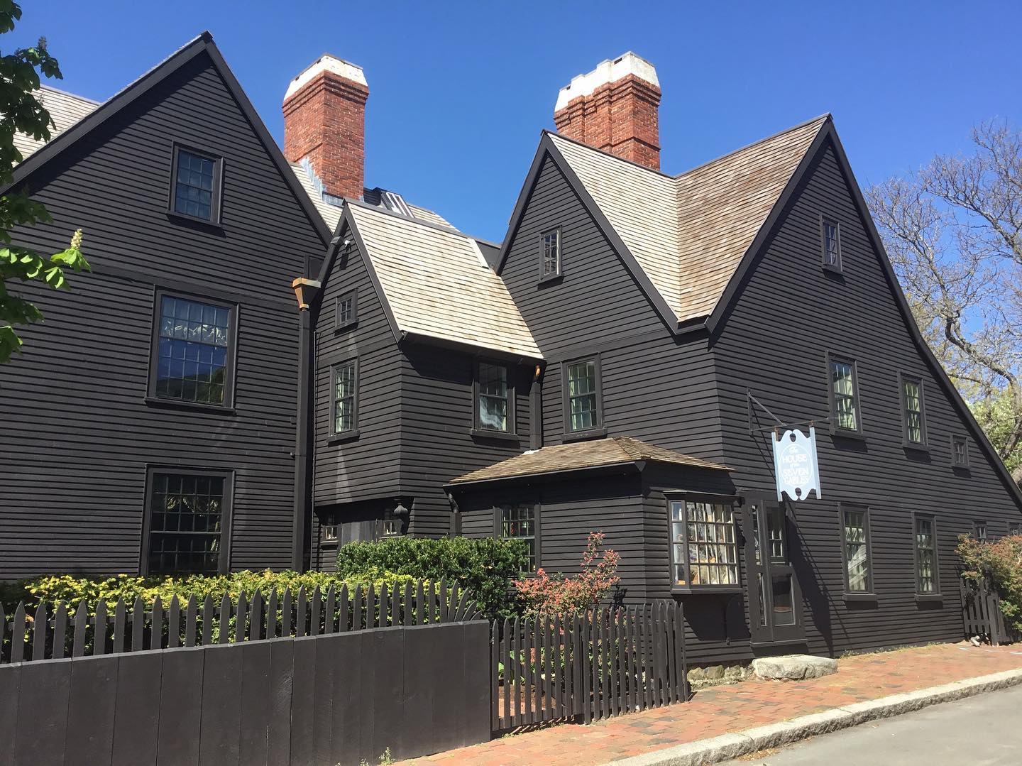 Discover Salem's beauty with Salem on Your Own. No big groups to tour with, so you can see all the history Salem has to offer!