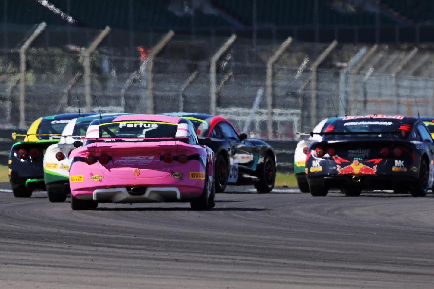 Another entertaining day of Ginetta Junior racing has come to a close, with more strong finishes and good progress made for Vicky and Samuel ๐
#XentekMotorsport #GinettaMotorsport @Ginetta_Motorsport #Motorsport #BritishGT @Vicky.Farfus @Samu3Official