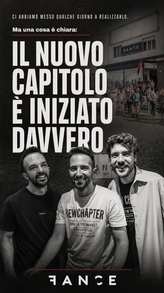 Ci abbiamo messo qualche giorno a realizzare davvero quello che è successo.
Sabato avete riempito il nostro nuovo spazio, ci avete fatto sentire tutto il vostro affetto e avete reso questa inaugurazione molto più grande di come ce l’eravamo immaginata.
Dai mercati a Via Emilia.
Dalle mattine presto, agli scatoloni, ai banchi montati e smontati, fino a questa nuova casa FANCE®.
E il nastro?
Lo ha tagliato il Presidente.
Perché ogni nuovo capitolo, per partire bene, ha bisogno delle sue radici.
❤️ NONNO_FANCE
Grazie a chi c’era.
Grazie a chi ci segue da sempre.
Grazie anche a chi ci ha scoperti sabato per la prima volta.
Ora si parte davvero.
📍 FANCE® Store — Via EMILIA 284, Santa Giustina
🕘 Lun–Ven: 9:30–19:30
🕘 Sabato: 9:30–13:30 / 16:00–19:30
❌ Domenica chiuso, salvo eventi speciali
Ci vediamo in negozio.
E come sempre, anche nei mercati.
#FanceAbbigliamento #FanceStore #NewChapter #BornInTheMarket #SantaGiustina Rimini AbbigliamentoUomo ViaEmilia
