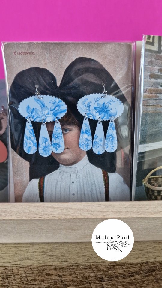 It's quite the collection!
#makerfaire #recycledjewellery #sustainablejewelry #reusereducerecycle #makersgonnamake