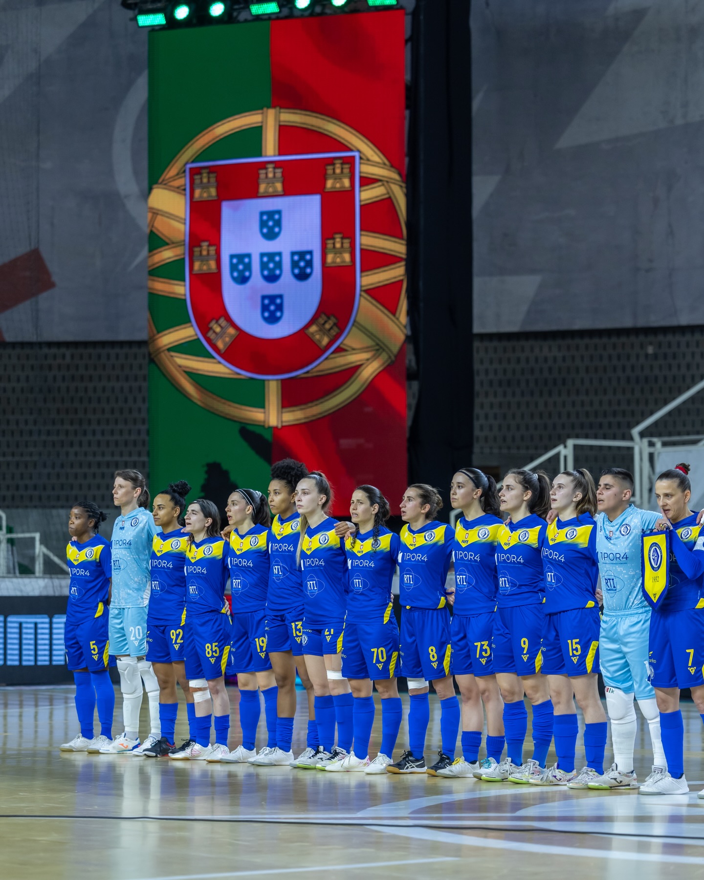 De olhos postos já na próxima batalha. Até ao fim, equipa 💛💙
#peloGRUPOporFAFEparaVENCER