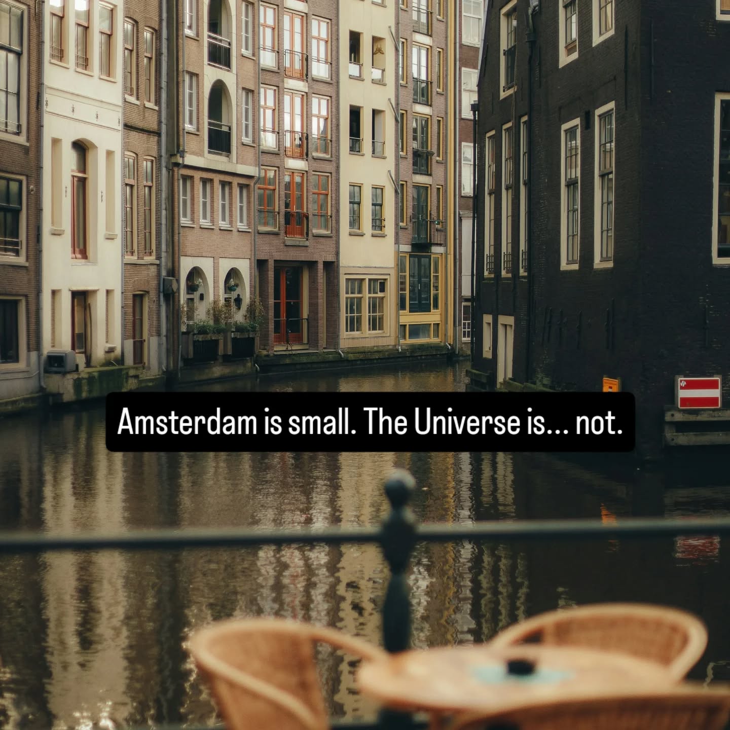 Survived the canals? Now try the cosmos. 🛶🌌
The orange glitter has finally settled, and let’s be honest - after a week of King’s Day chaos, Amsterdam can start to feel a little... small.
If you’re ready to trade the noise for something a bit more expansive, join us this Sunday at Vice Versa. We’re hosting Dr. Ignacio Reyes Raffo (PhD in Theoretical Physics, Max Planck/UvA) to answer the question that makes your brain itch: How big is the Universe, really?
From the math behind black holes to the edge of the observable cosmos, we’re going deeper than a Heineken at a street party.
The Best Part: Monday is a bridge day (off for many!), which makes this Sunday night officially the new Saturday. 🍻✨
📍 Vice Versa, Amsterdam
🗓️ Sunday, May 3 | 19:30
🎫 Link in bio for tickets.
#ThinkAndDrink #AmsterdamEvents #BridgeDay #ScienceInThePub #MaxPlanck AmsterdamLife PhysicsLovers KingDayHangover