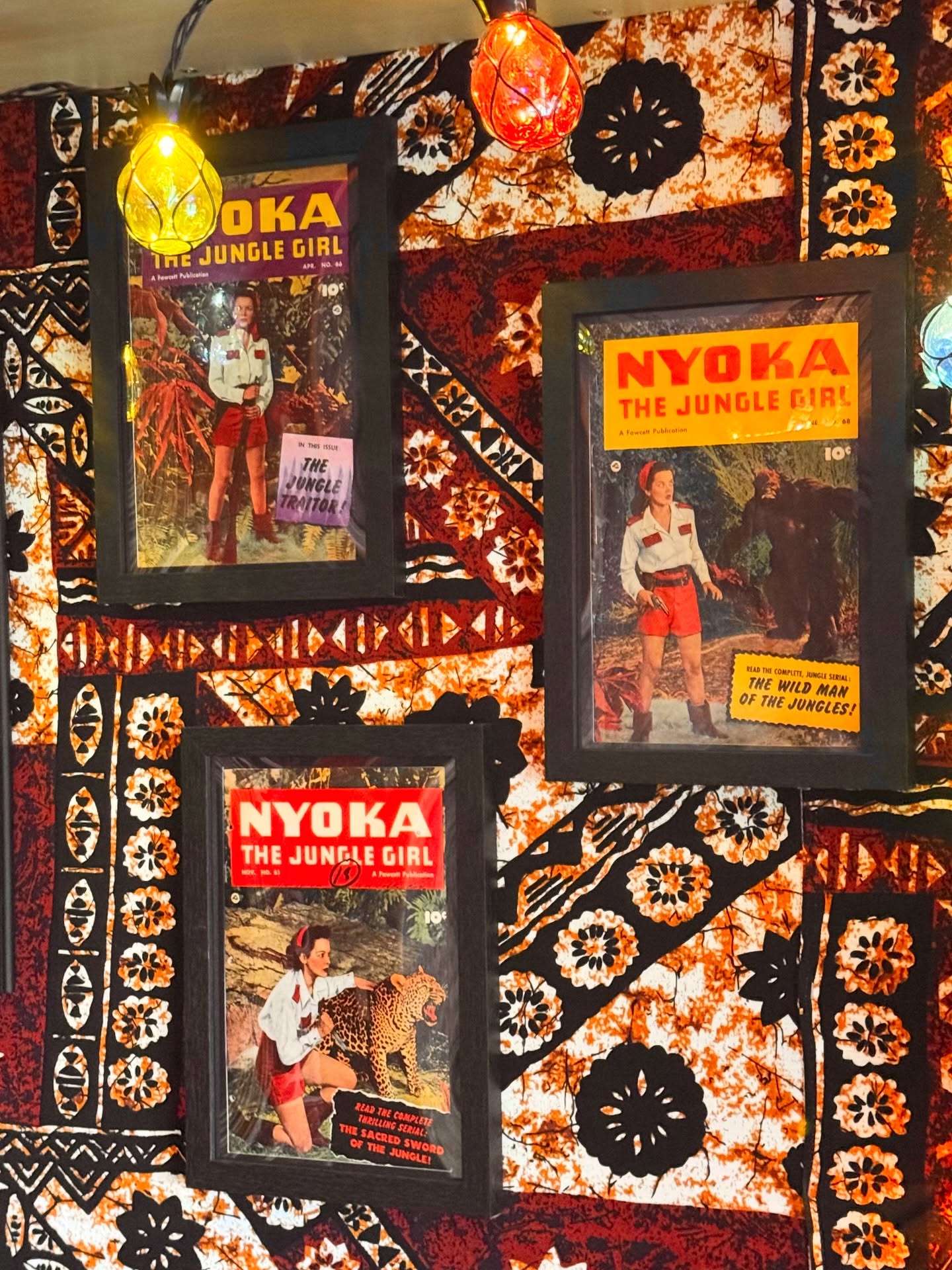 Latest artifacts added to the Astro Tiki Outpost. .
#nyokathejunglegirl #silveragecomics #tikiroom #tikibar #tiki