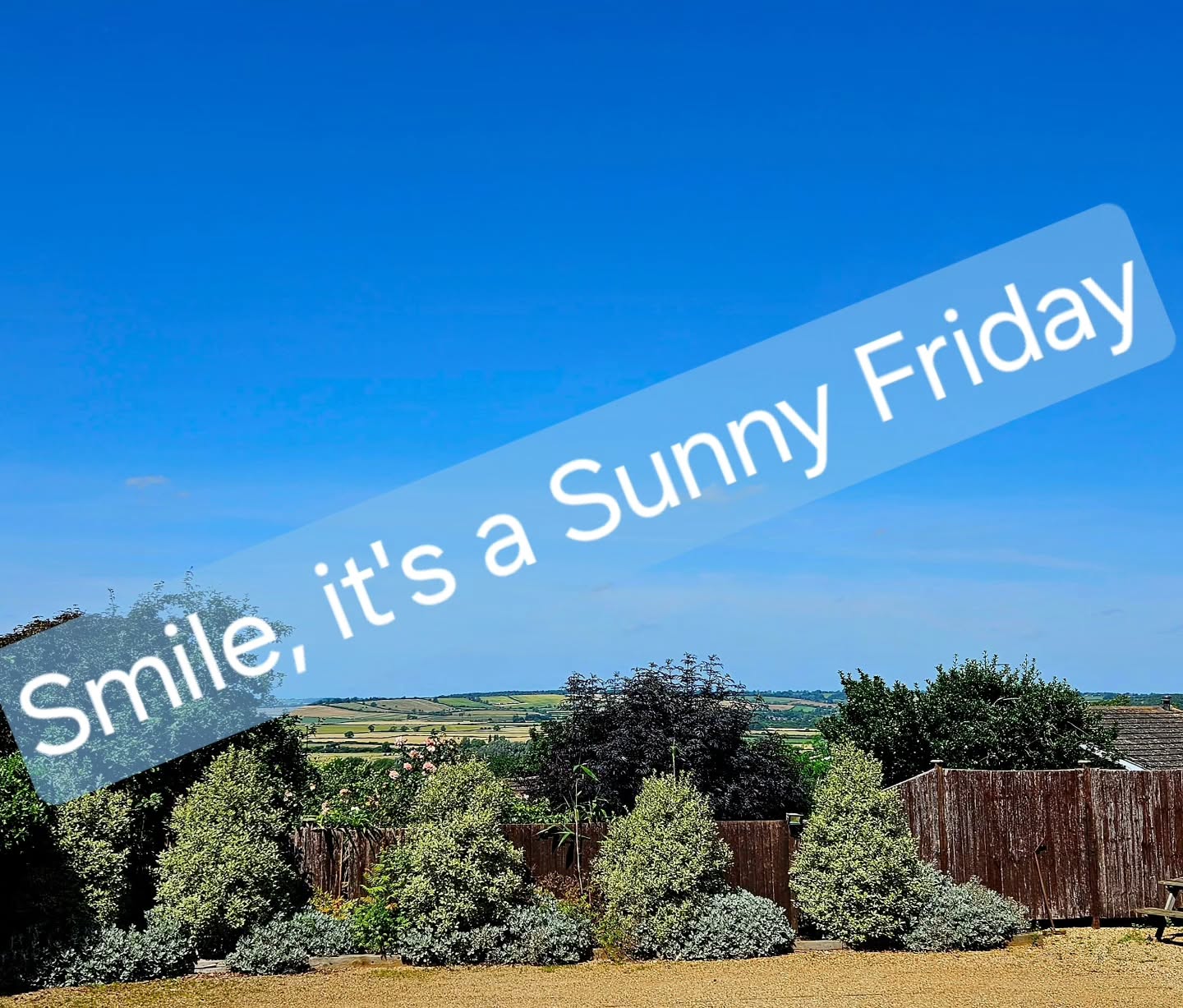 It's the start of the long weekend and the sun is shining 🌞
Why not join us over the weekend?
We have spaces free so give us a call to book 01536 770268