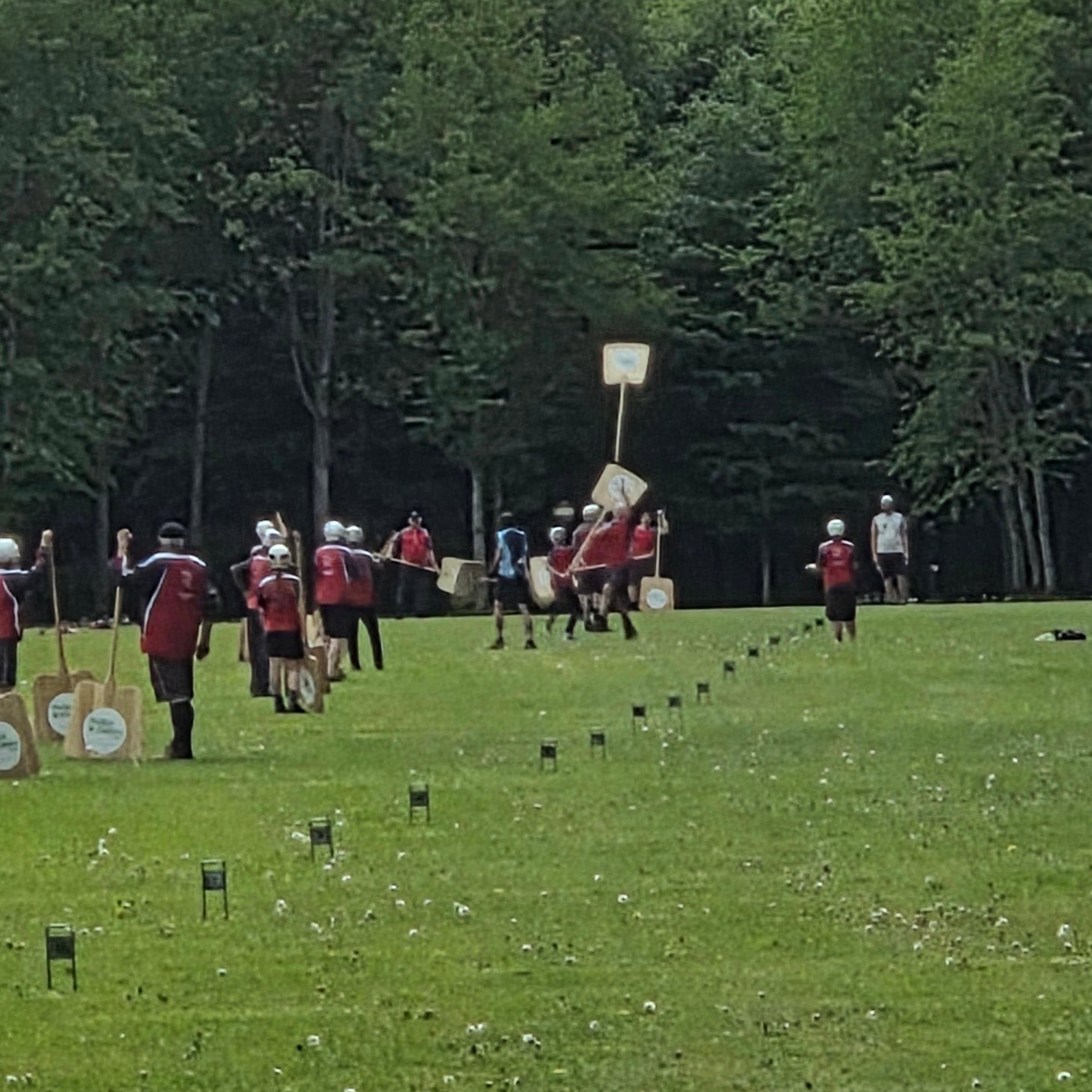 Unsere B-Mannschaft spielte am Sonntag zuhause gegen Aeschi B
Mit einer guten Schlagleistung und einer hervorragenden Riesleistung konnten wir uns 4 Rangpunkte sichern.
NĂ€chstes Spiel: am Samstag auswĂ€rts gegen BĂŒren zum Hof B.