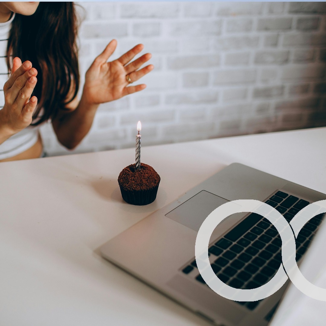 Ma cosa sono i DEADBOT? Le app che permettono di creare un avatar del proprio caro defunto sono l'ultima frontiera dell'uomo per sconfiggere la morte? Ne parliamo nel nostro blog. Link in bio.
#newpost #deadbot