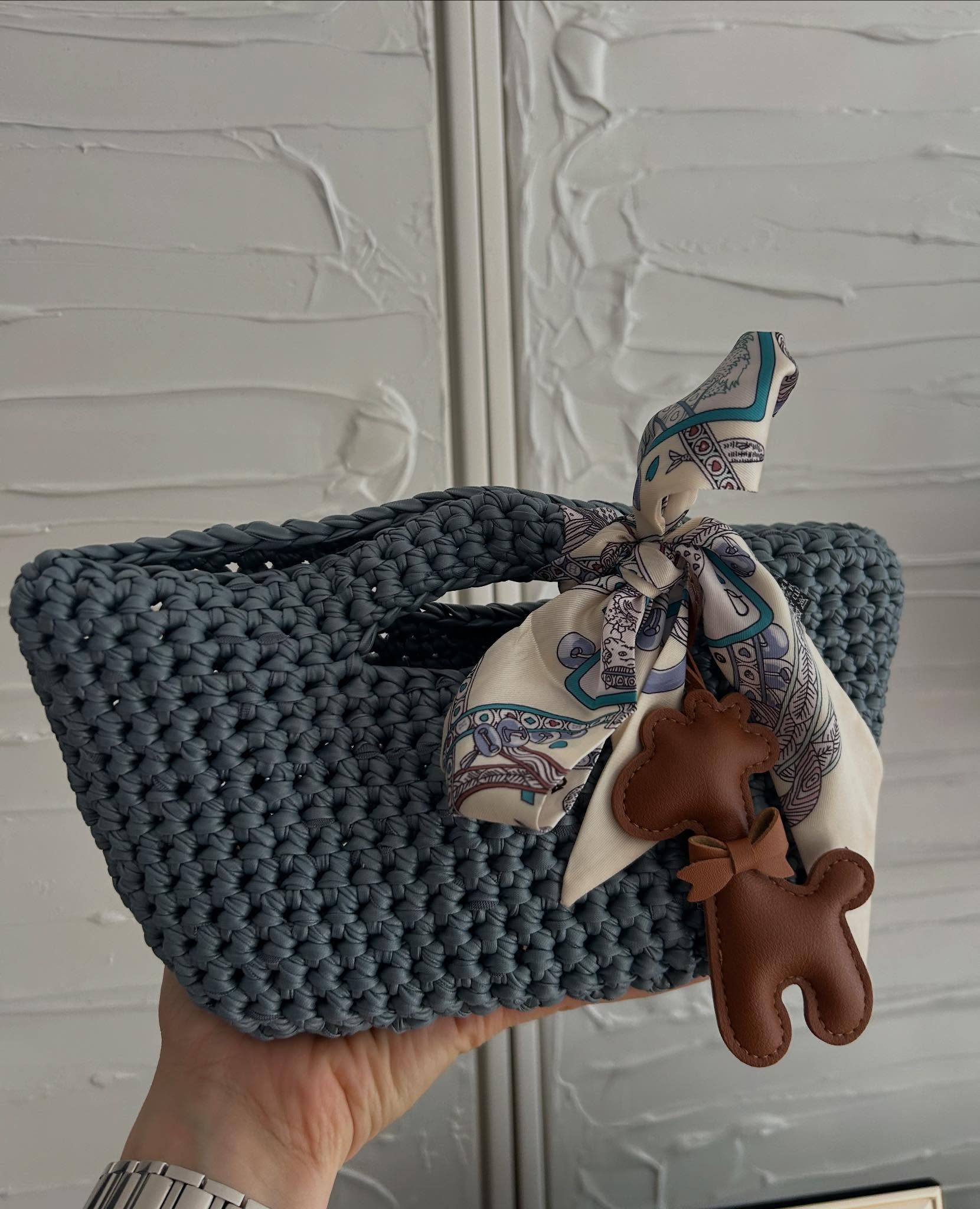 So in love with the new blue 🩵
Soon available online.
#gigilou